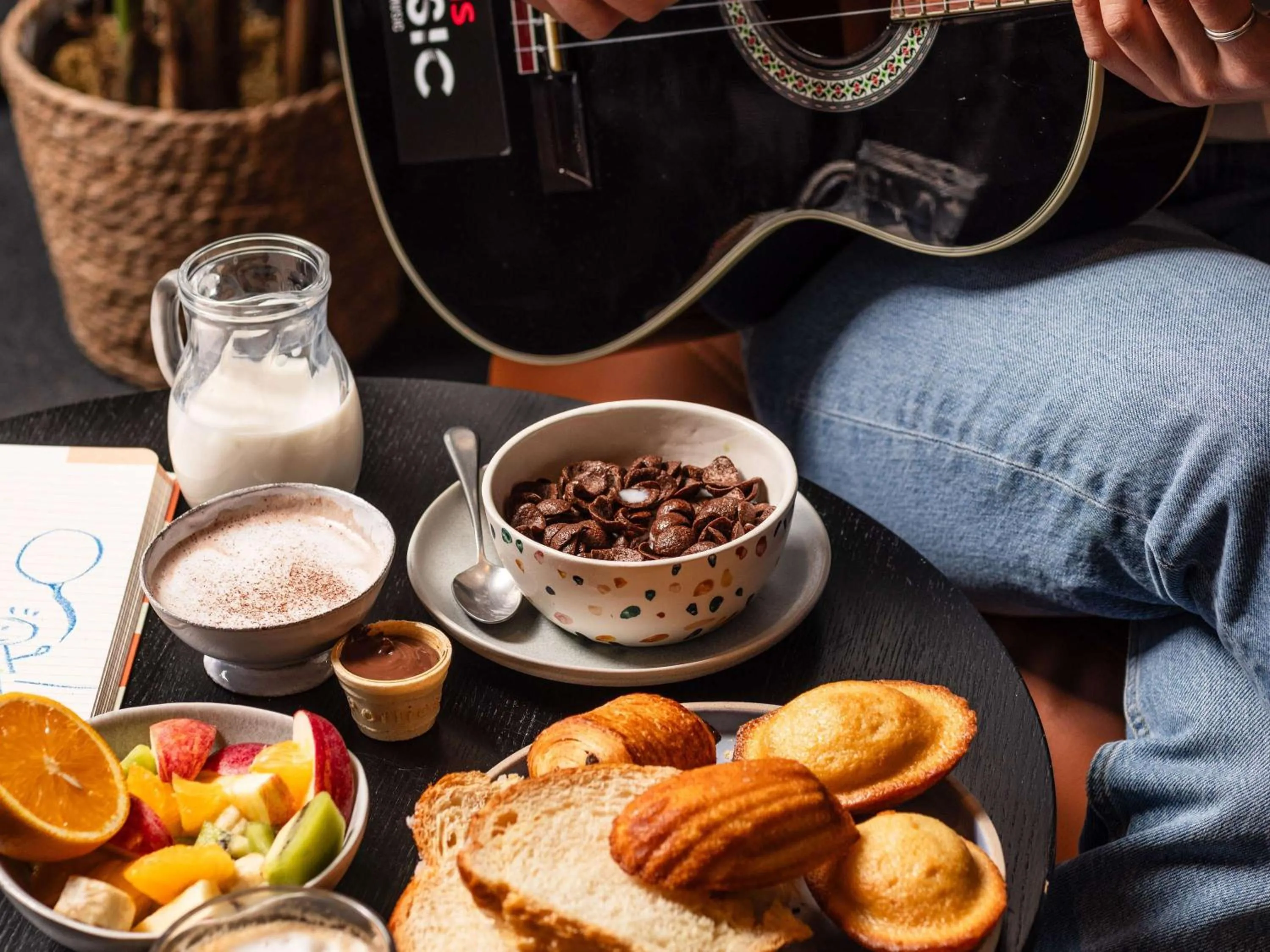 Breakfast in Kyriad Douai