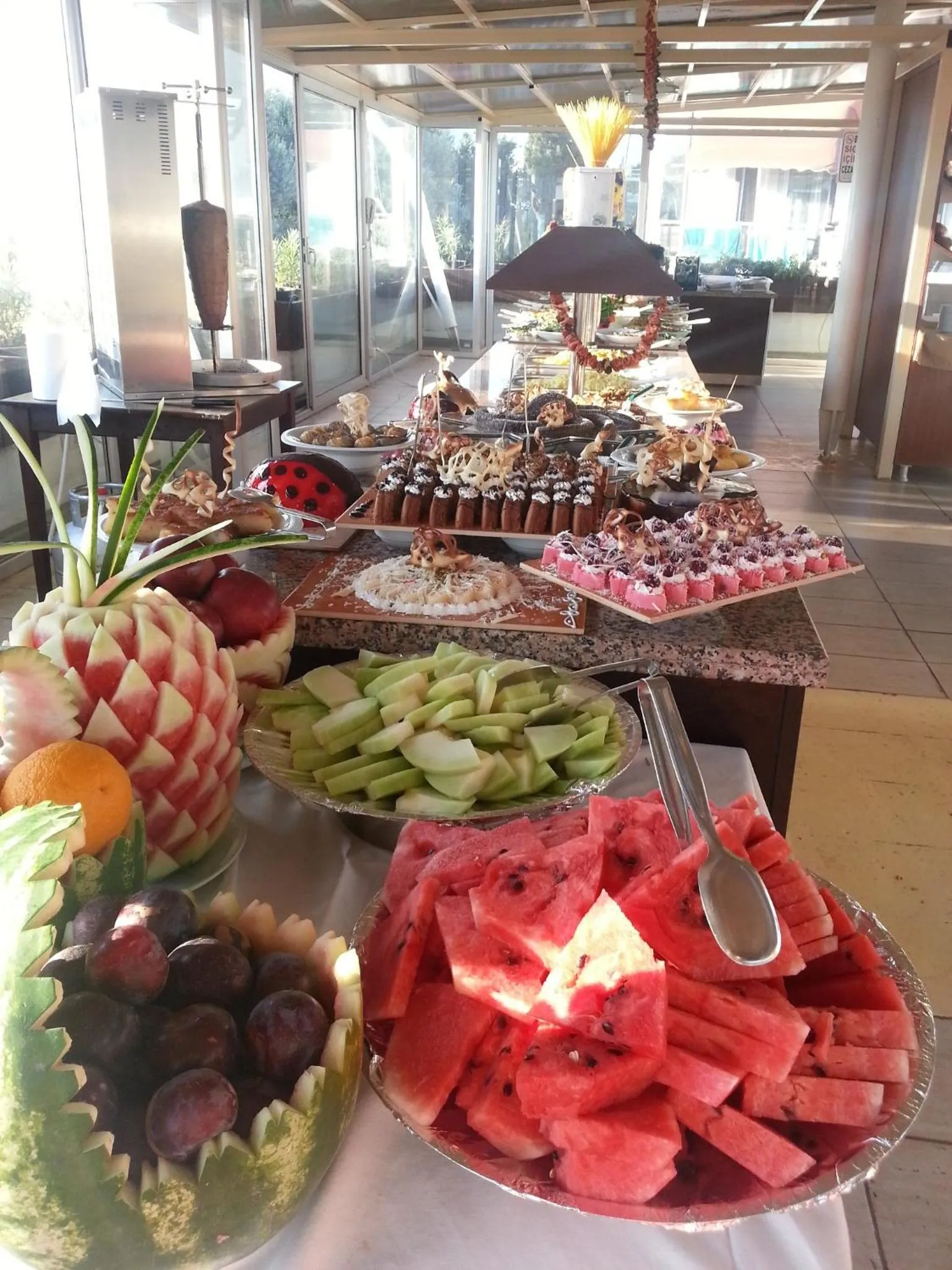 Restaurant/places to eat in Bitez Risa Hotel