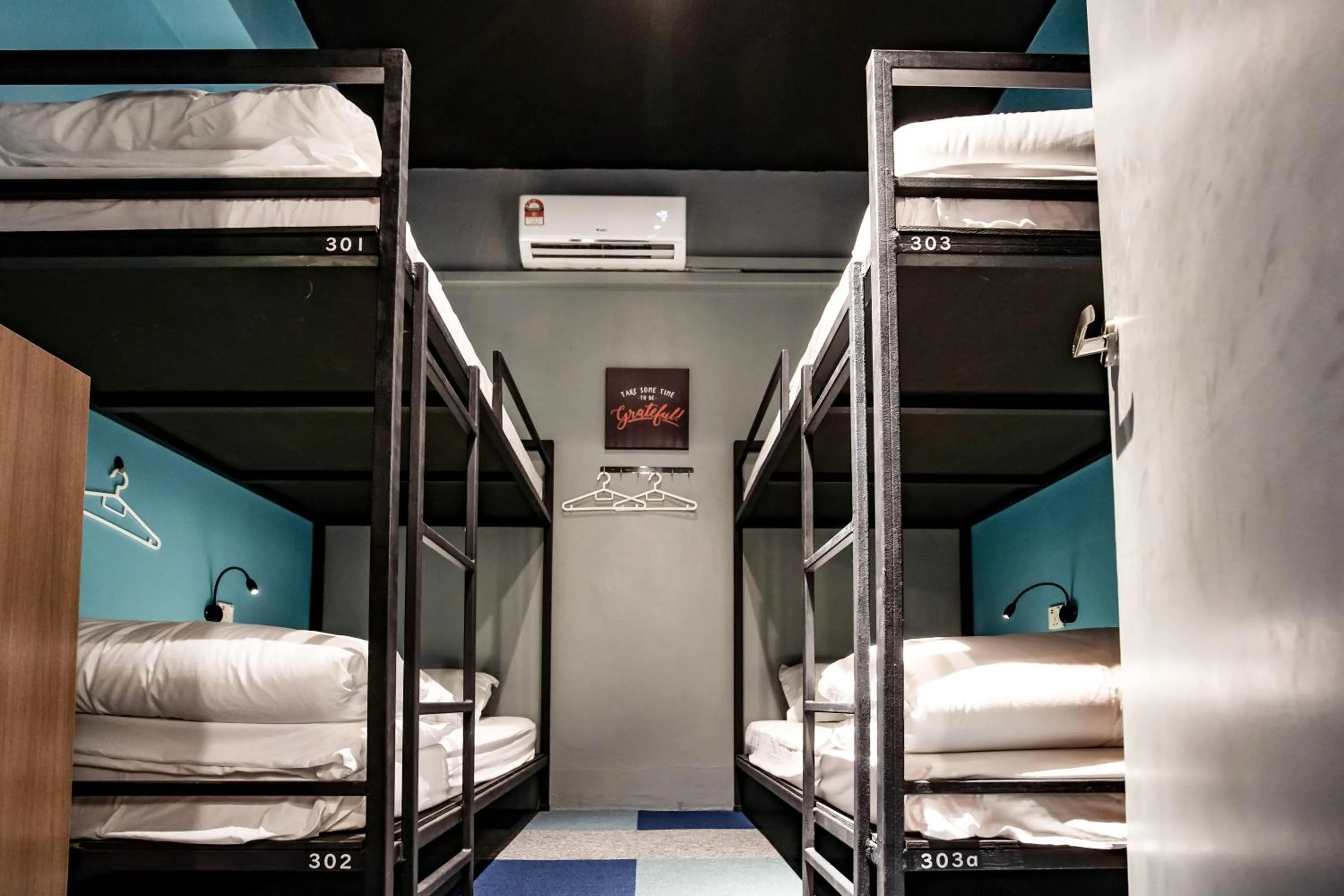 Bed in Vibrant Hostel