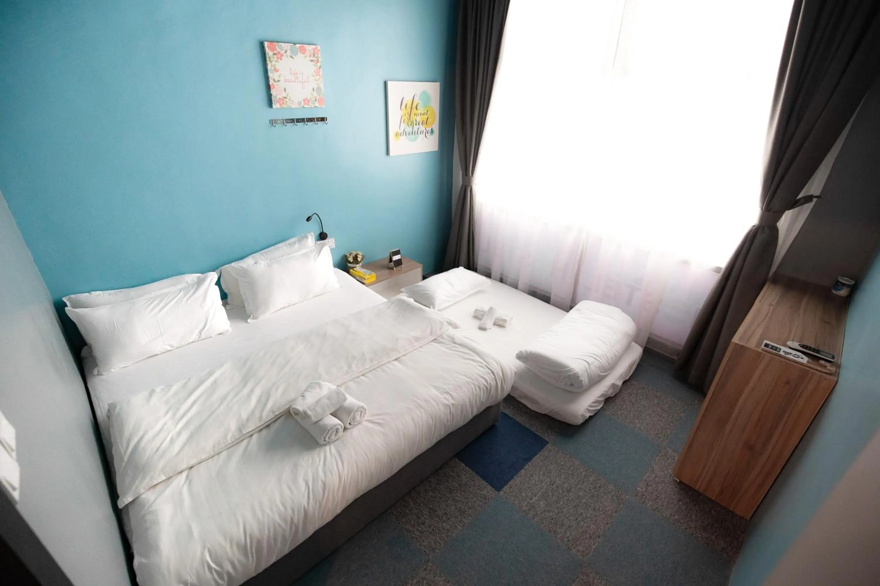 Bed in Vibrant Hostel