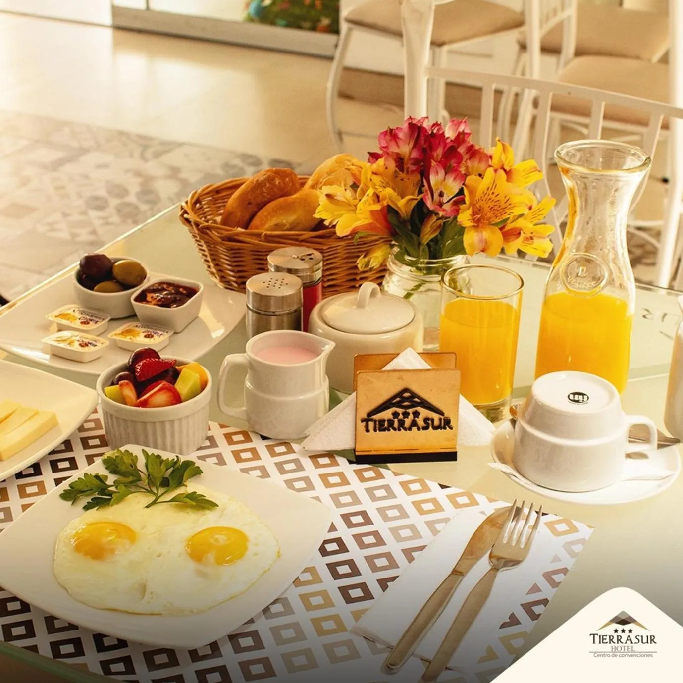 Breakfast in Hotel Tierrasur