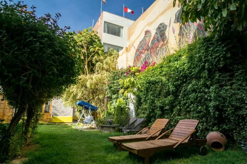 Patio in Hotel Tierrasur
