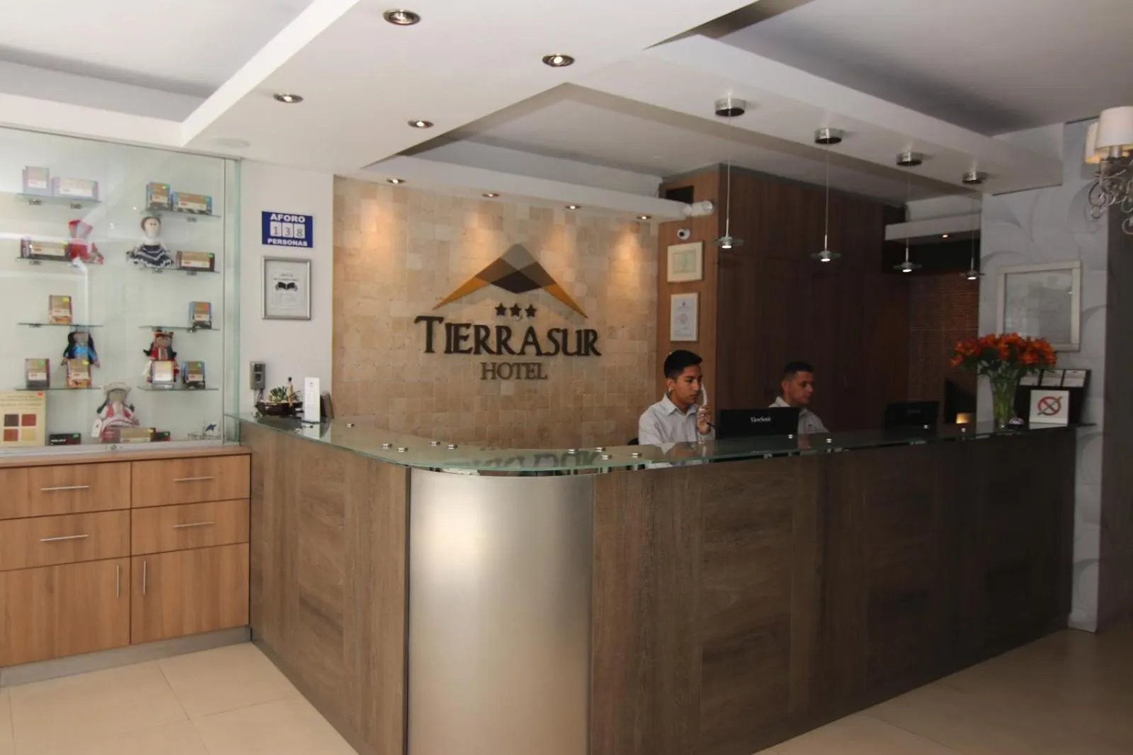 Property building in Hotel Tierrasur