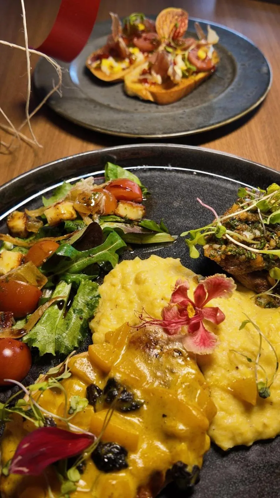 Restaurant/places to eat in Hotel San Juan Internacional