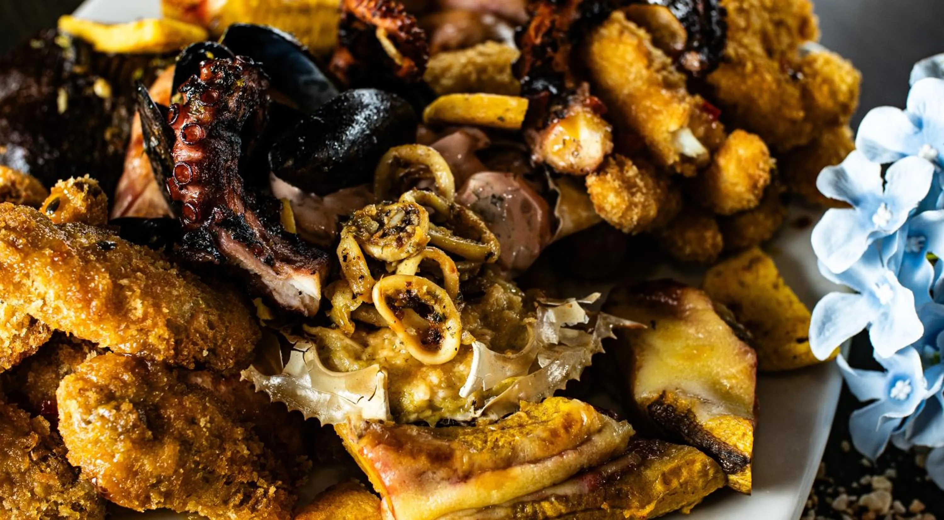 Restaurant/places to eat in Hotel San Juan Internacional