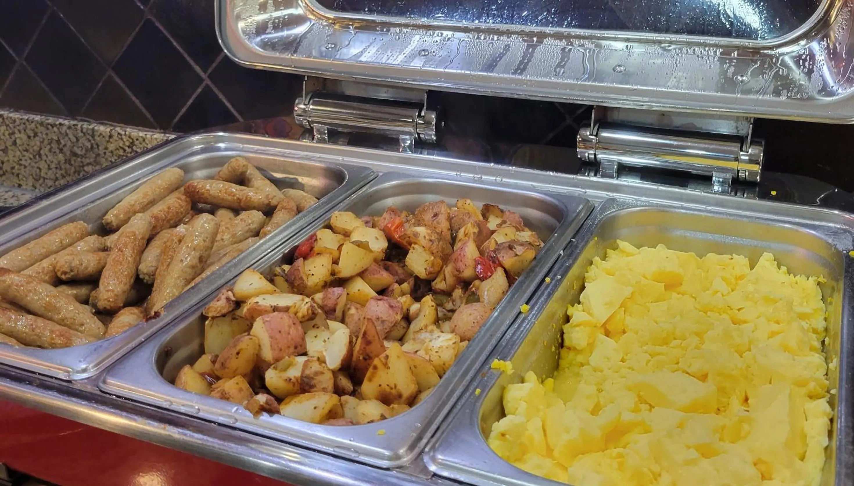 Buffet breakfast in Hampton Inn & Suites Austin Cedar Park-Lakeline