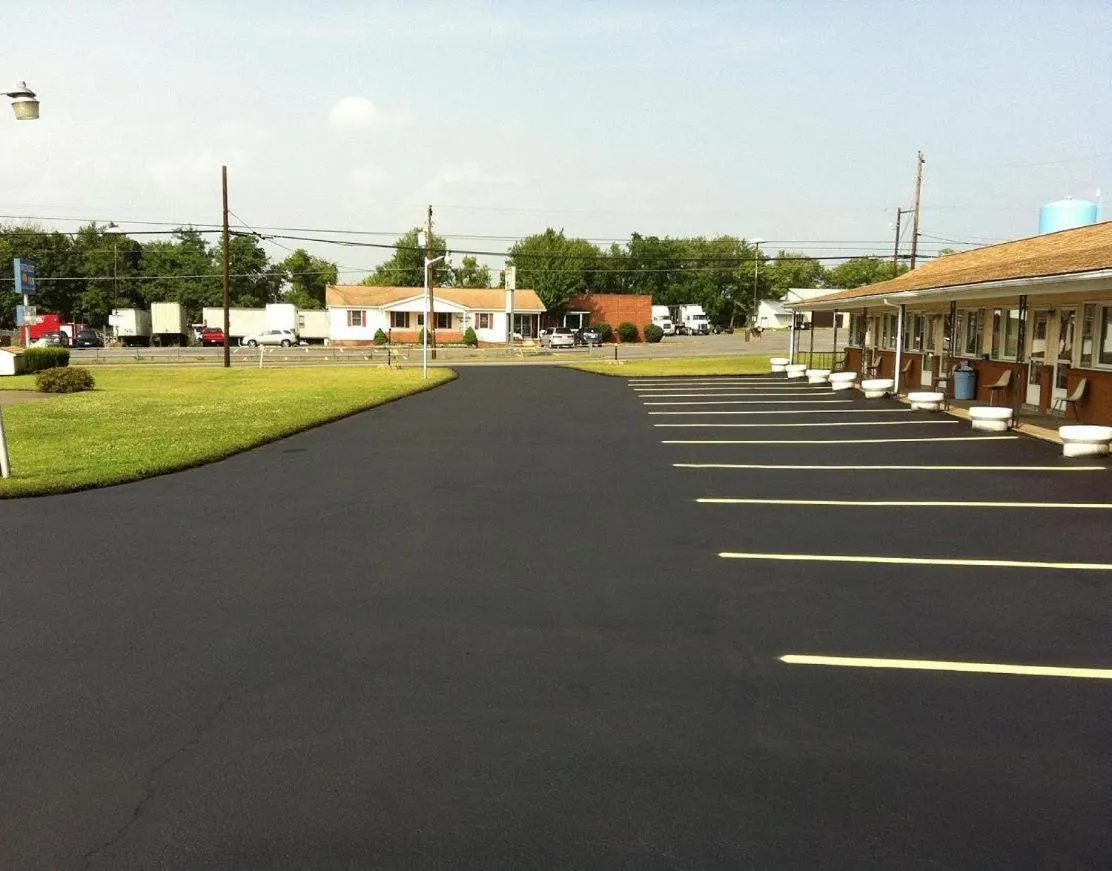 Facade/entrance in Budget Inn Mifflintown