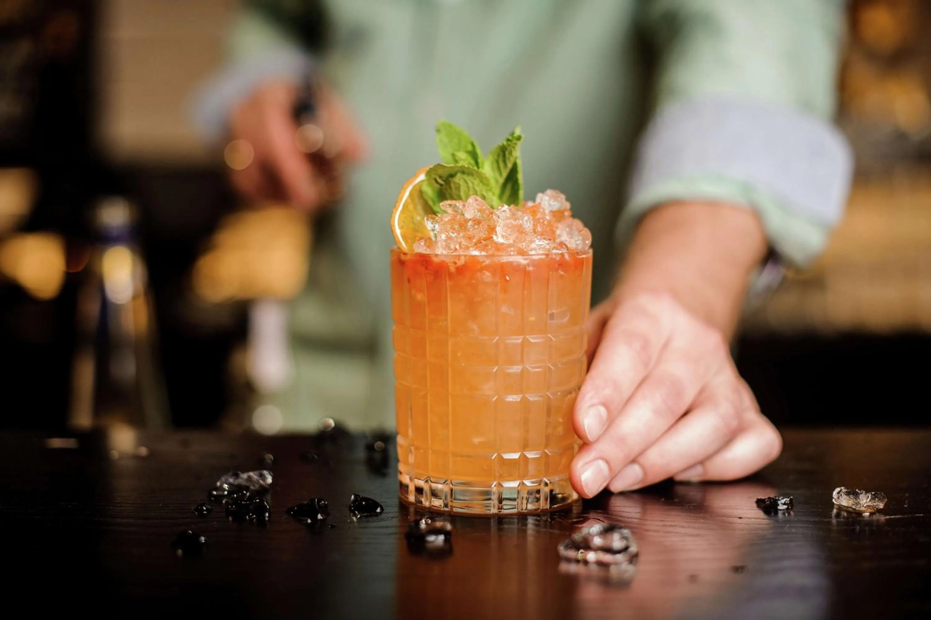 Lounge or bar in Hilton Garden Inn Carlsbad Beach