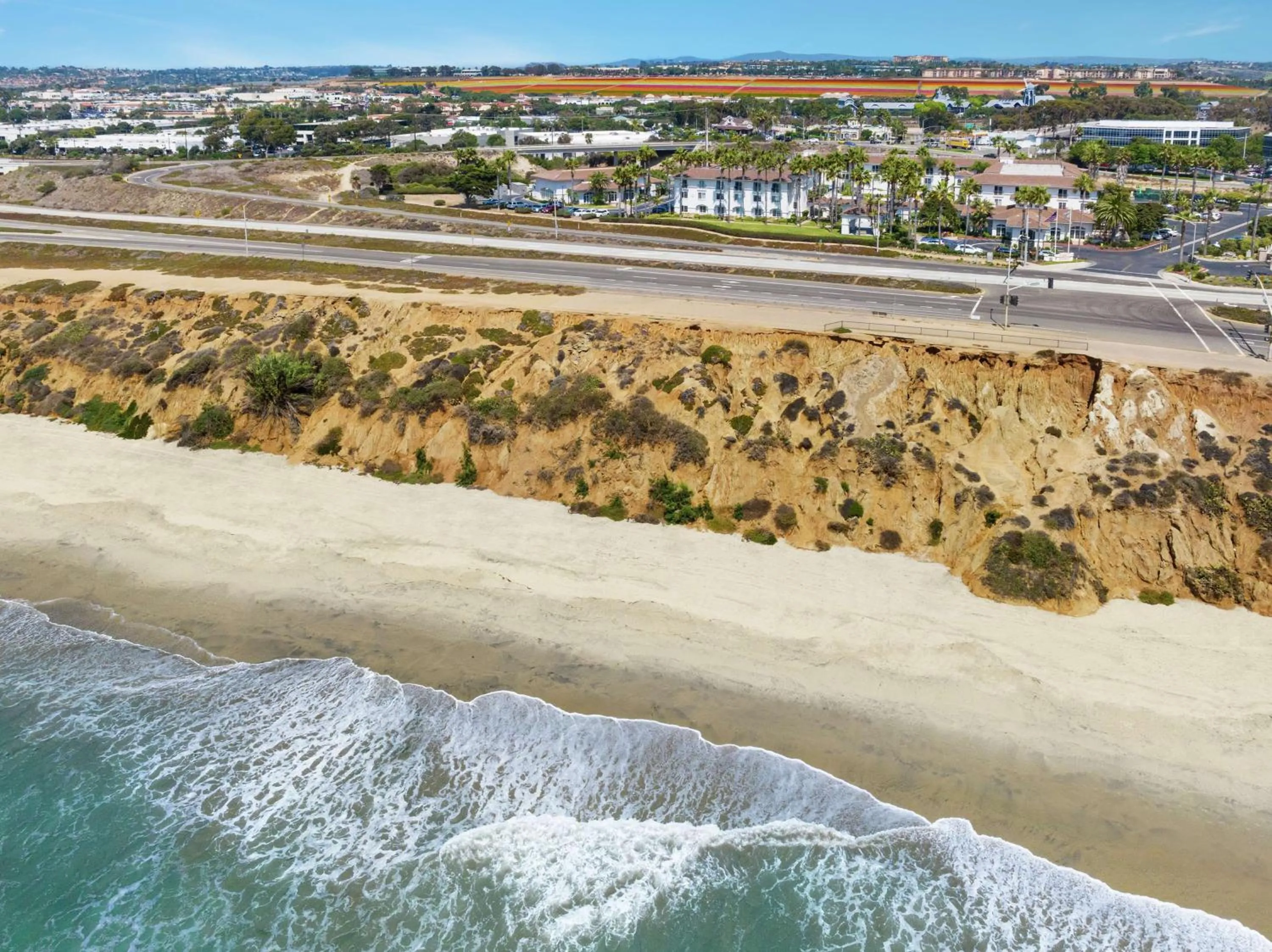 Property building in Hilton Garden Inn Carlsbad Beach