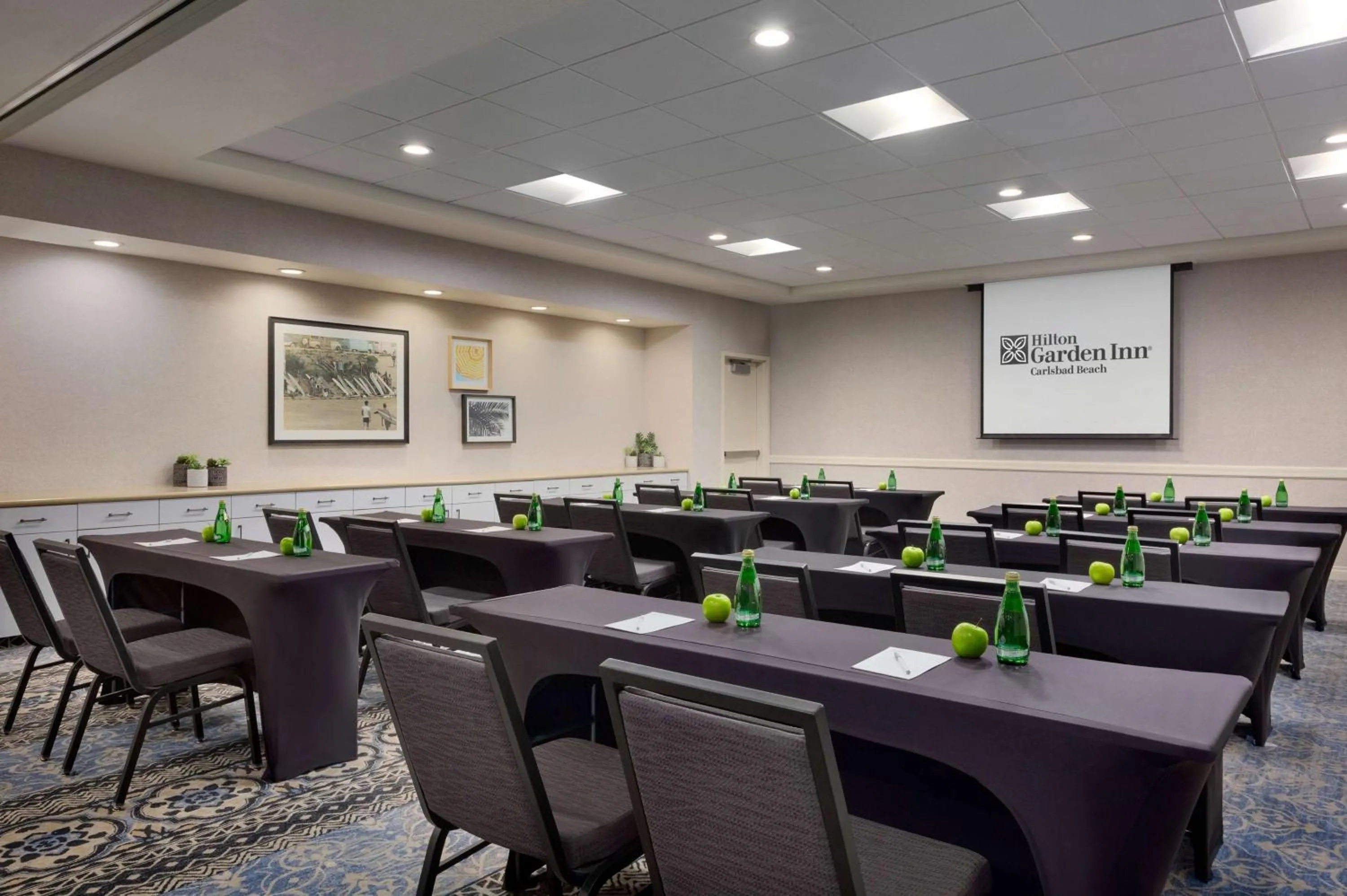 Meeting/conference room in Hilton Garden Inn Carlsbad Beach