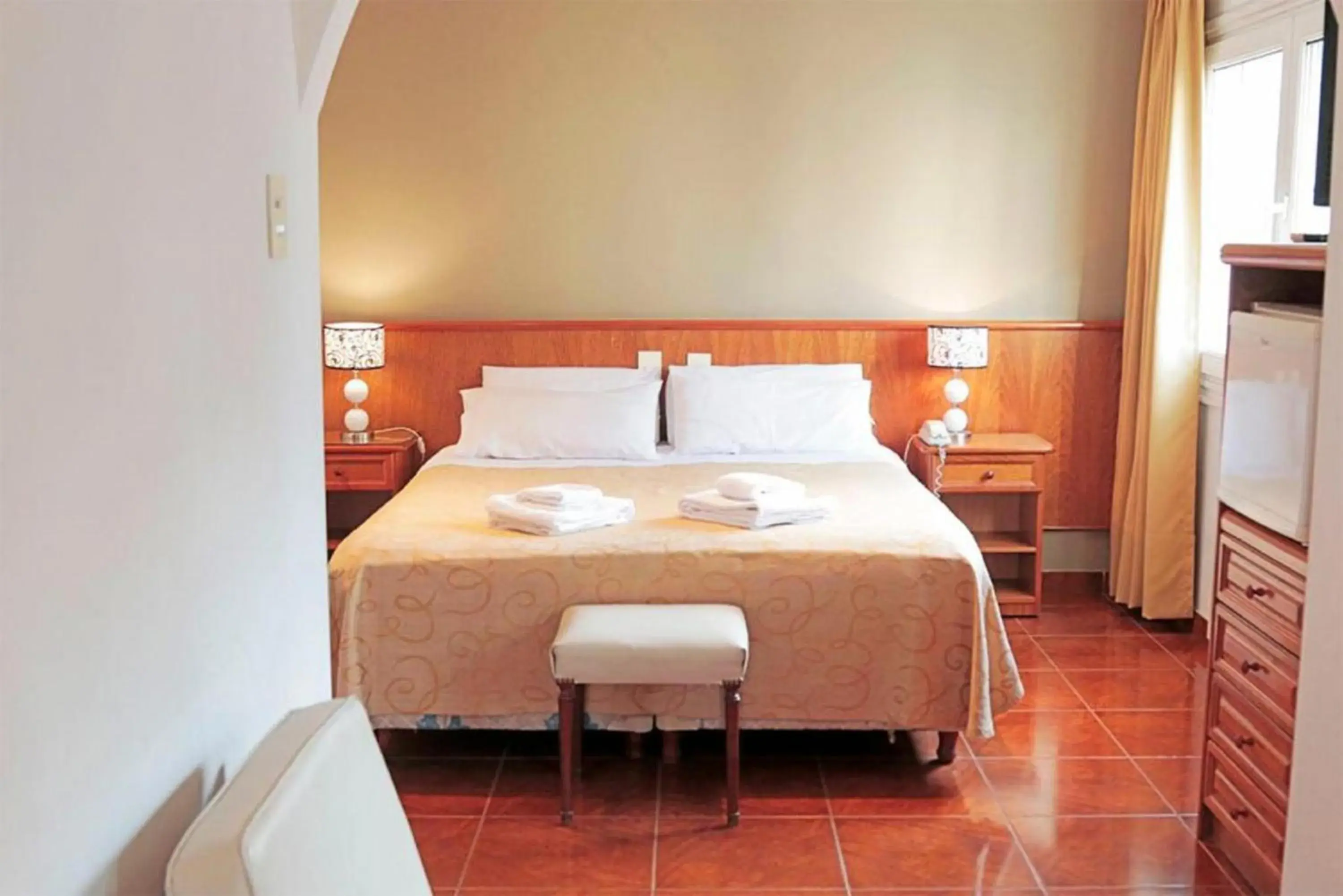 Premium Double or Twin Room in Hotel Ortegal Premium Double or Twin Room in Hotel Ortegal