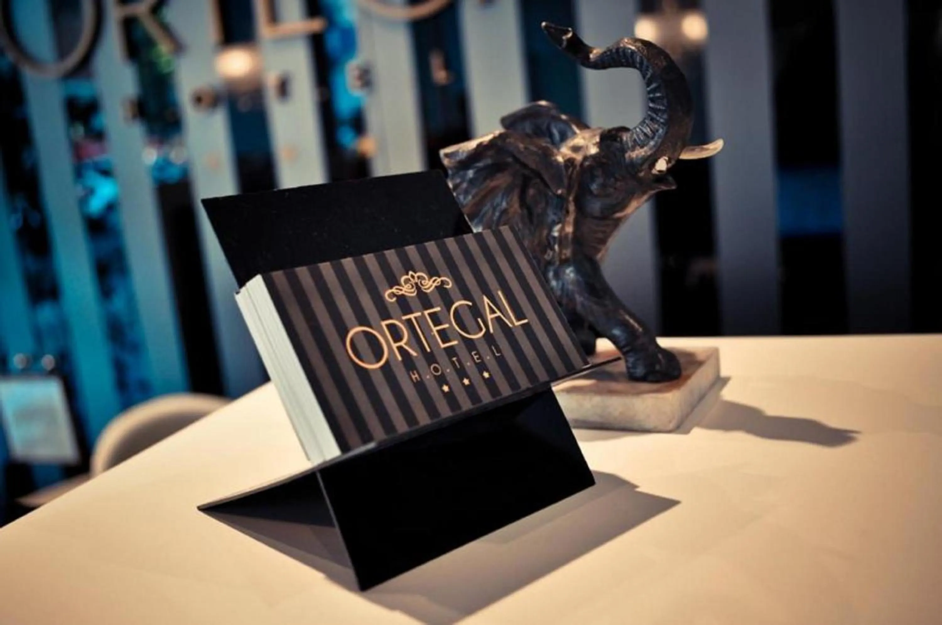 Logo/Certificate/Sign in Hotel Ortegal