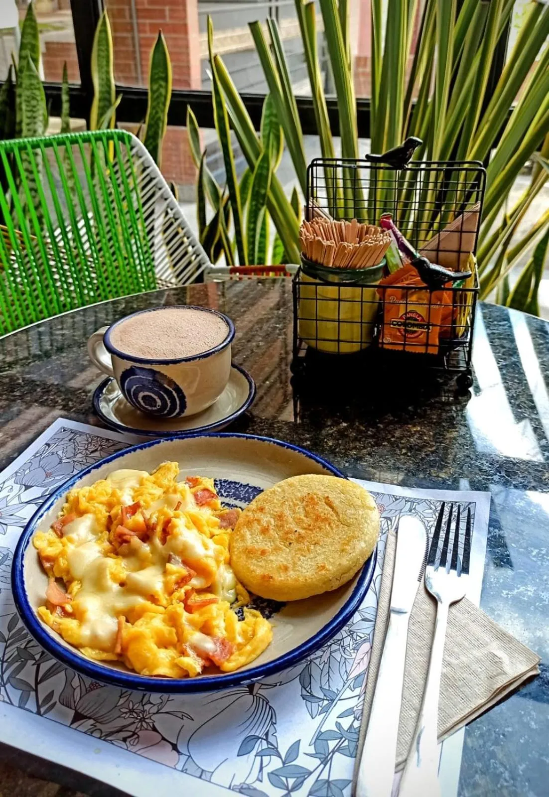 Breakfast in 103 Wonderful House