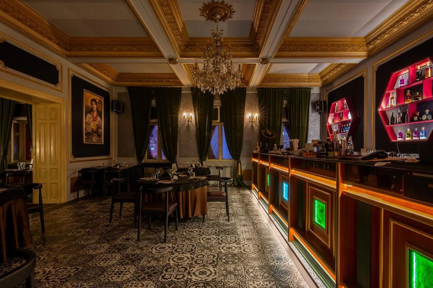 Restaurant/places to eat in Hotel Lido by Phoenicia