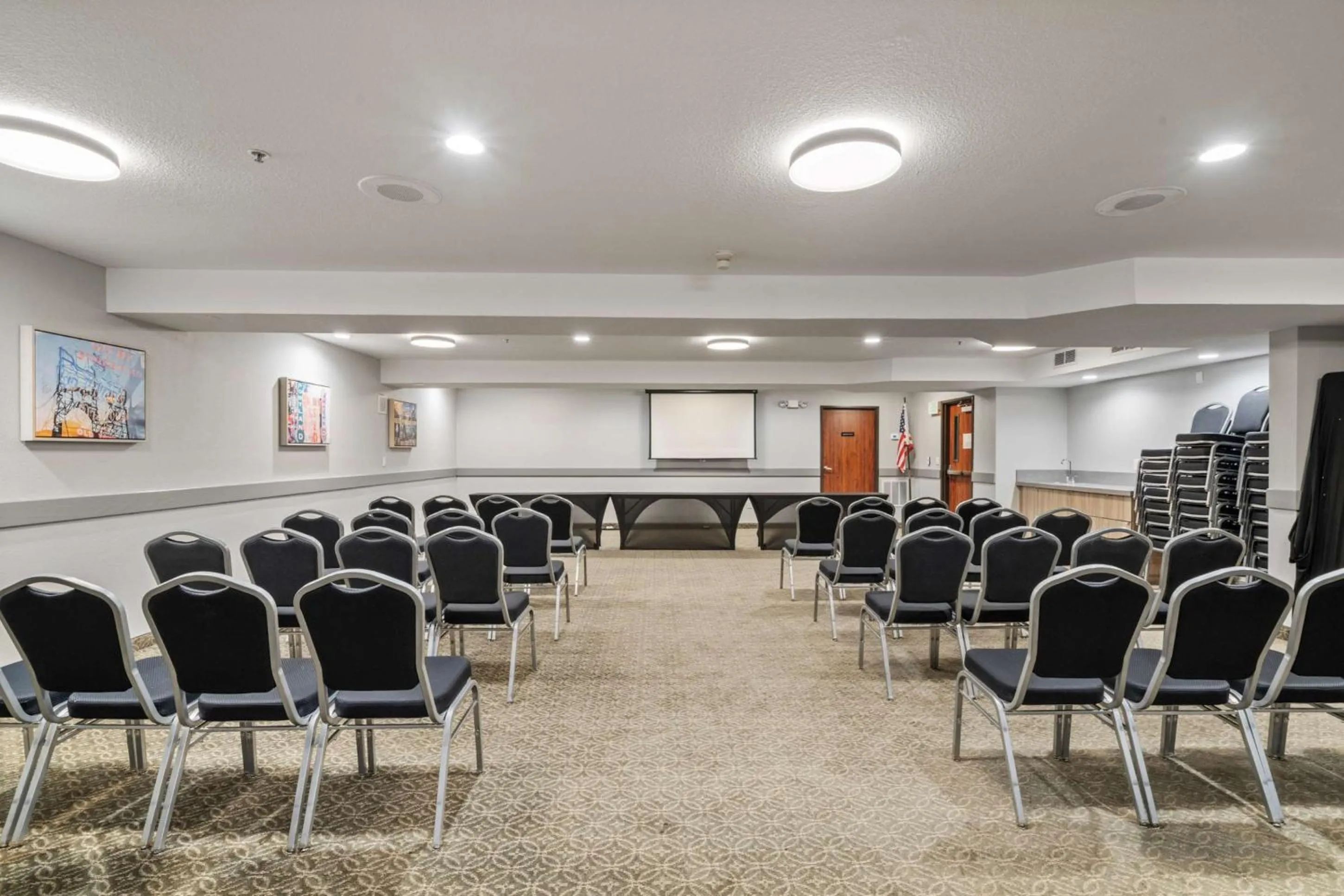 Meeting/conference room in Best Western Lake Oswego Hotel & Suites