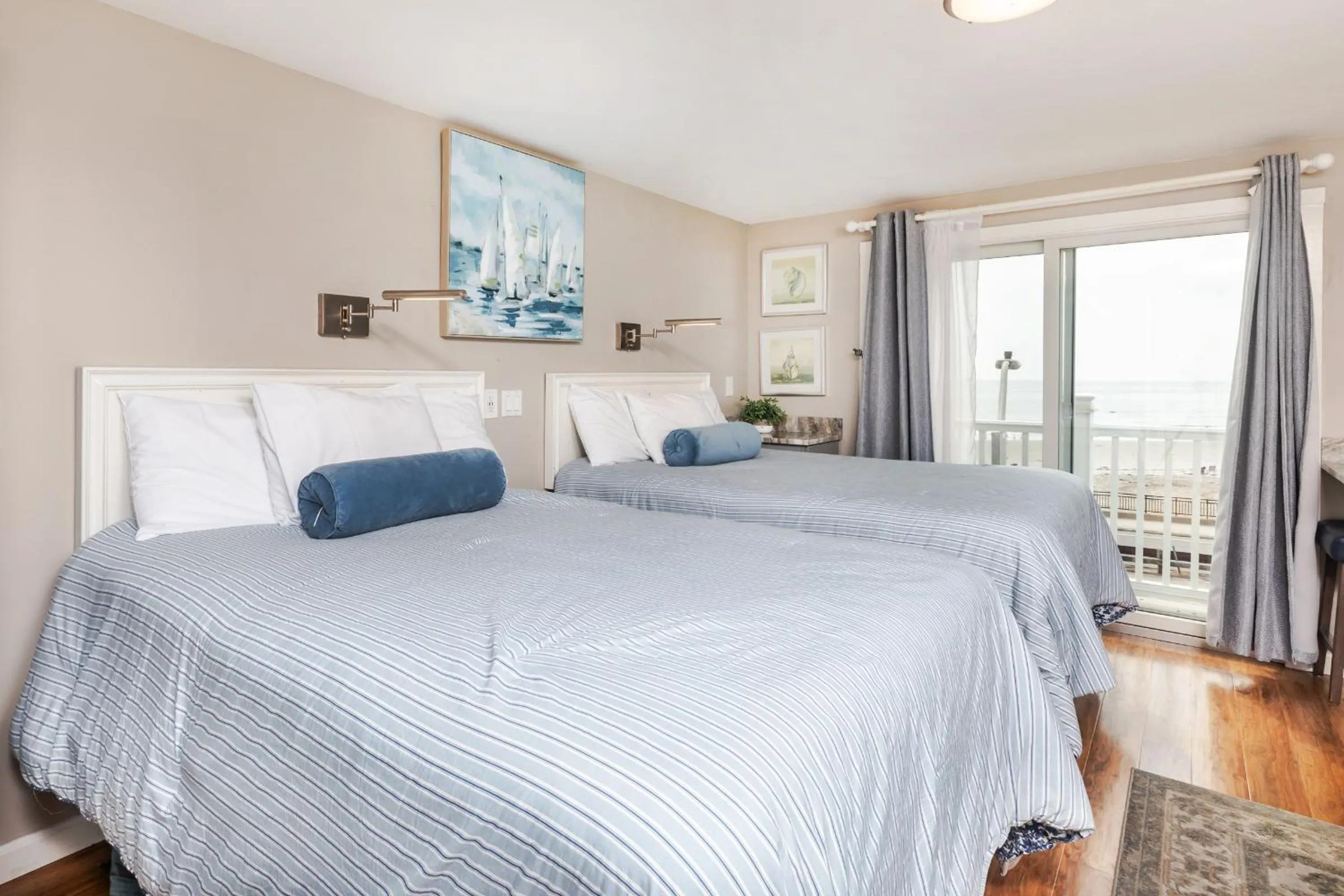 Bed in The Atlantic Motel