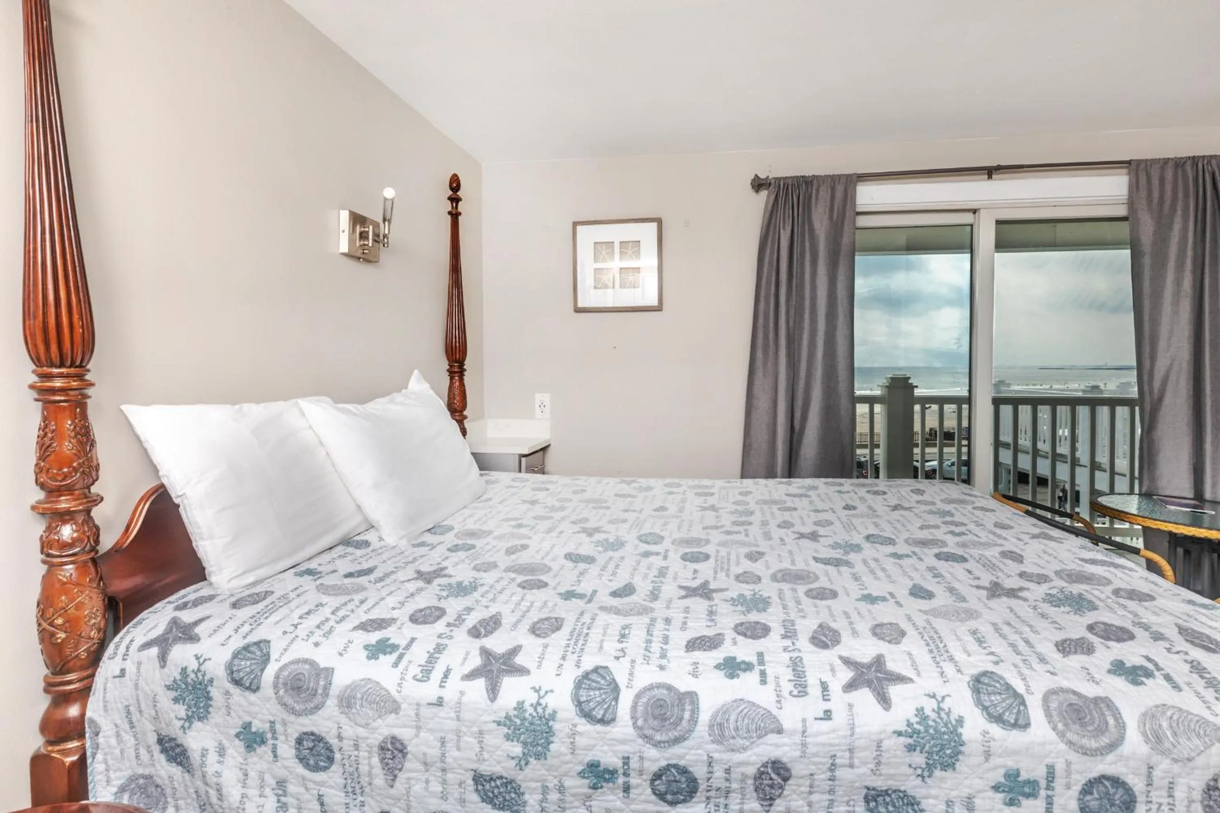 Bed in The Atlantic Motel