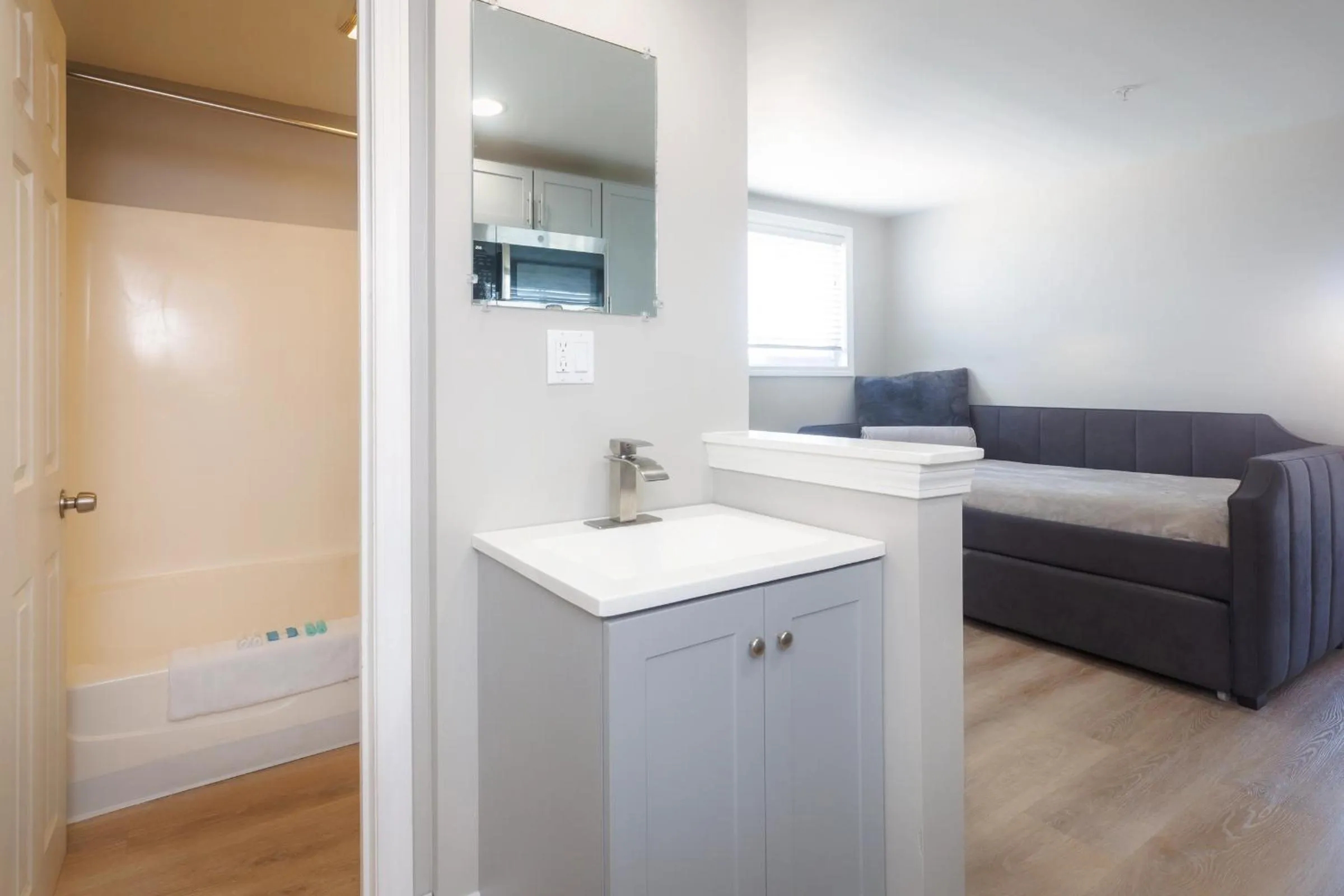 Bed in The Atlantic Motel