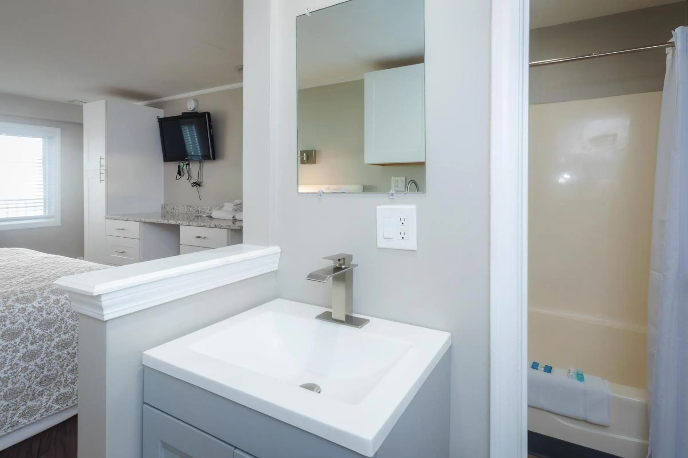 Bed in The Atlantic Motel