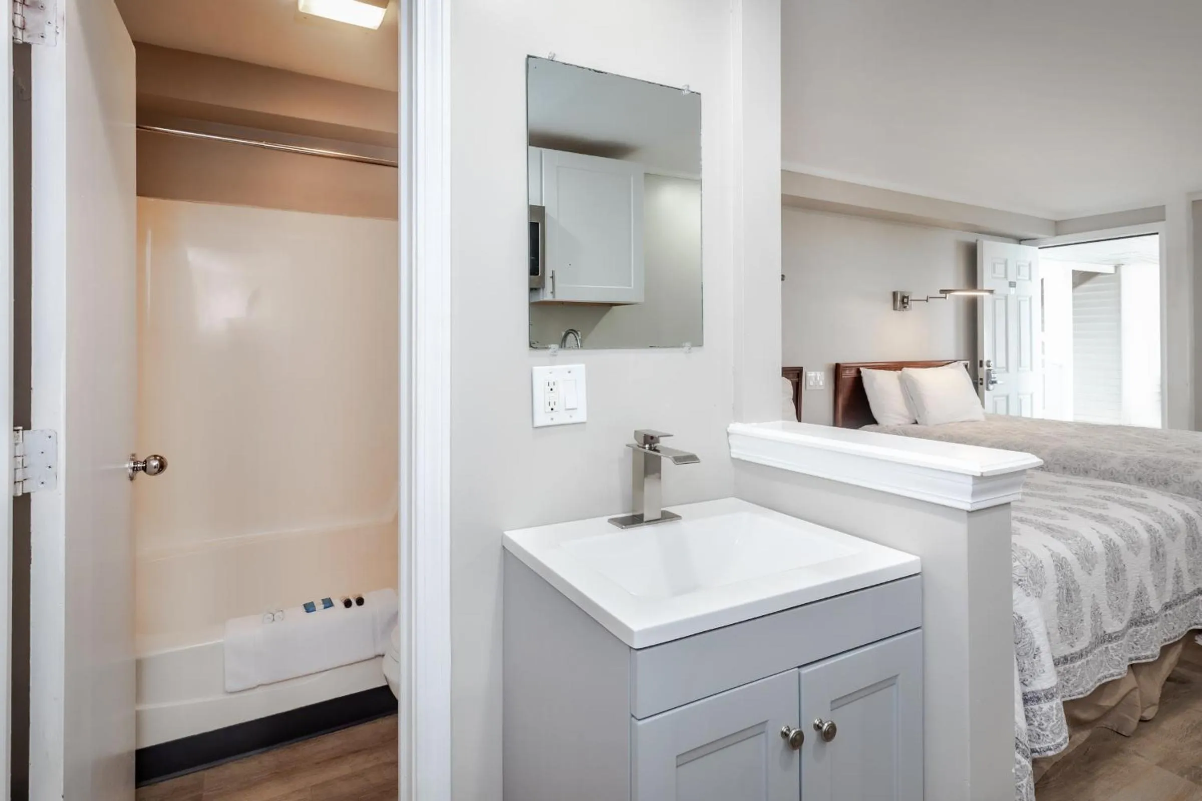 Bed in The Atlantic Motel