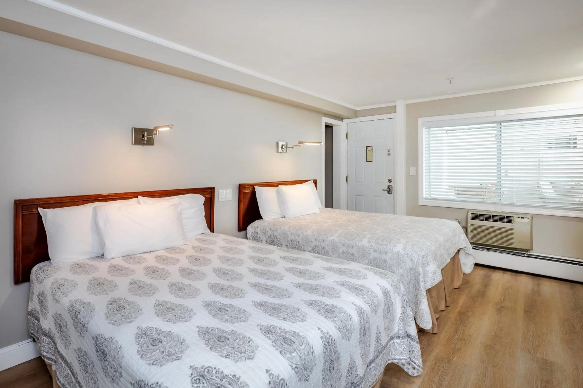 Bed in The Atlantic Motel