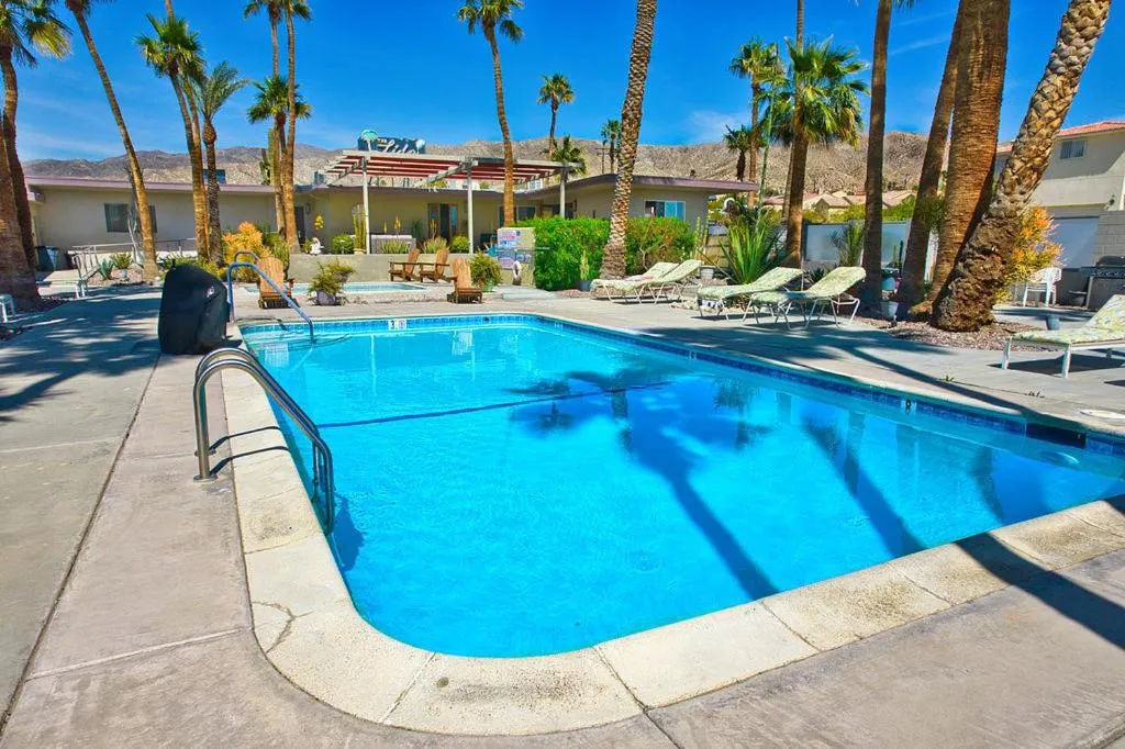 Pool view in Lido Palms Resort and Spa