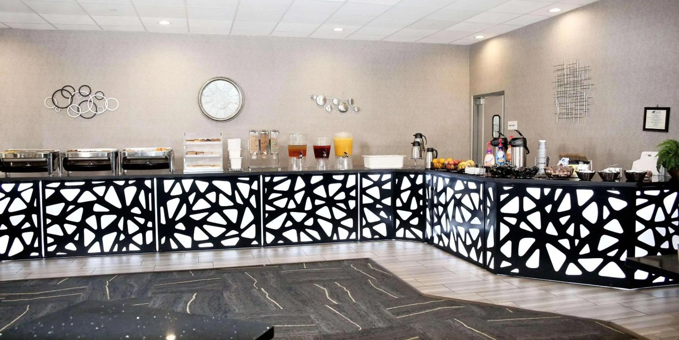 Breakfast in Radisson Hotel McAllen Airport