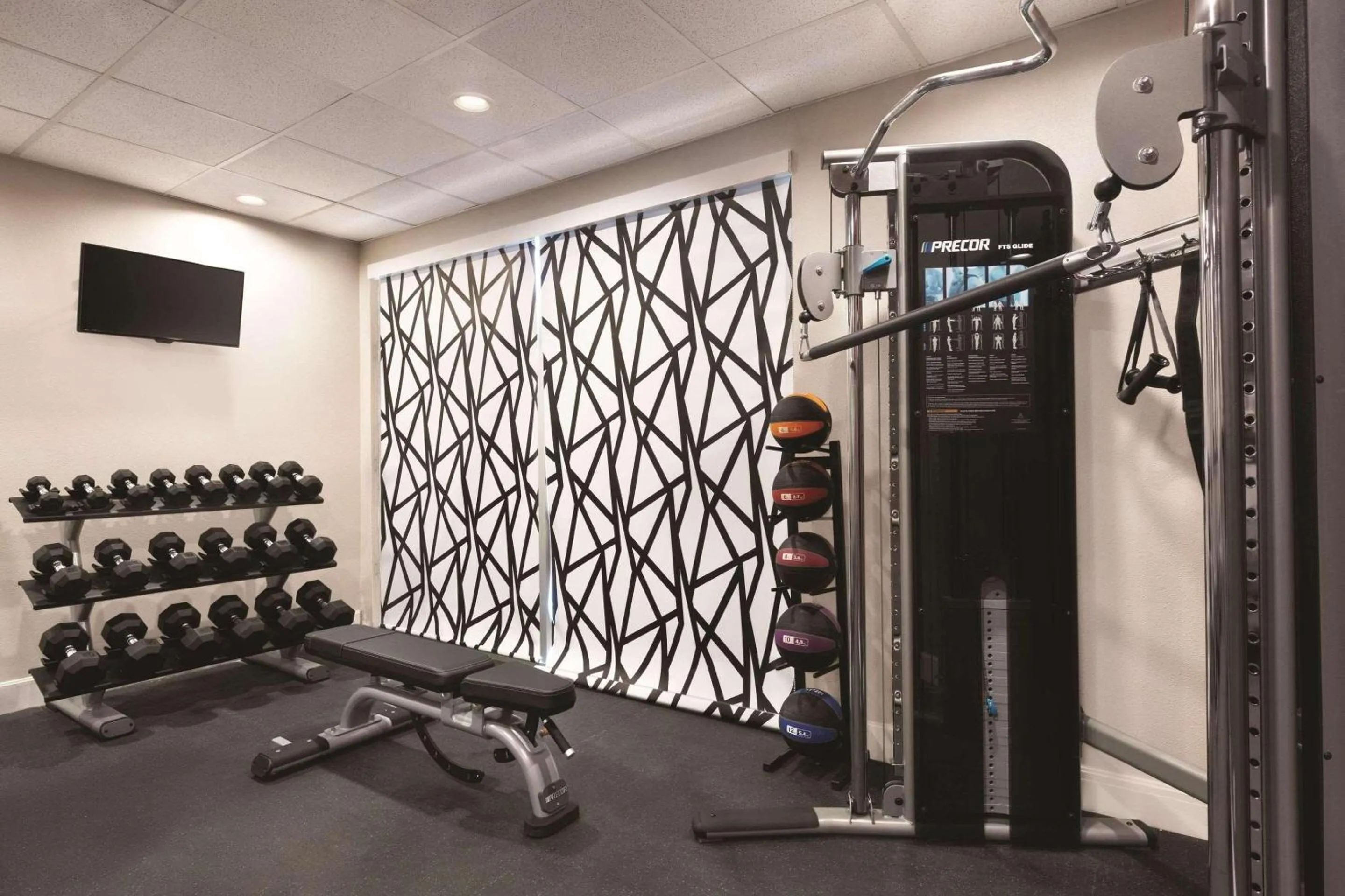 Fitness centre/facilities in Radisson Hotel McAllen Airport