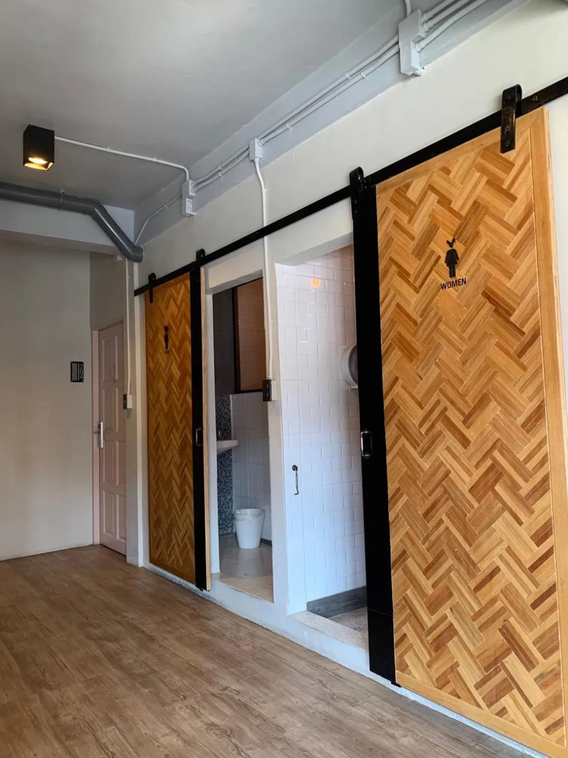 Shower in Busket Hostel