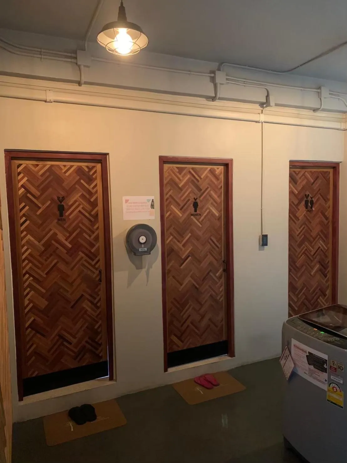 Bathroom in Busket Hostel