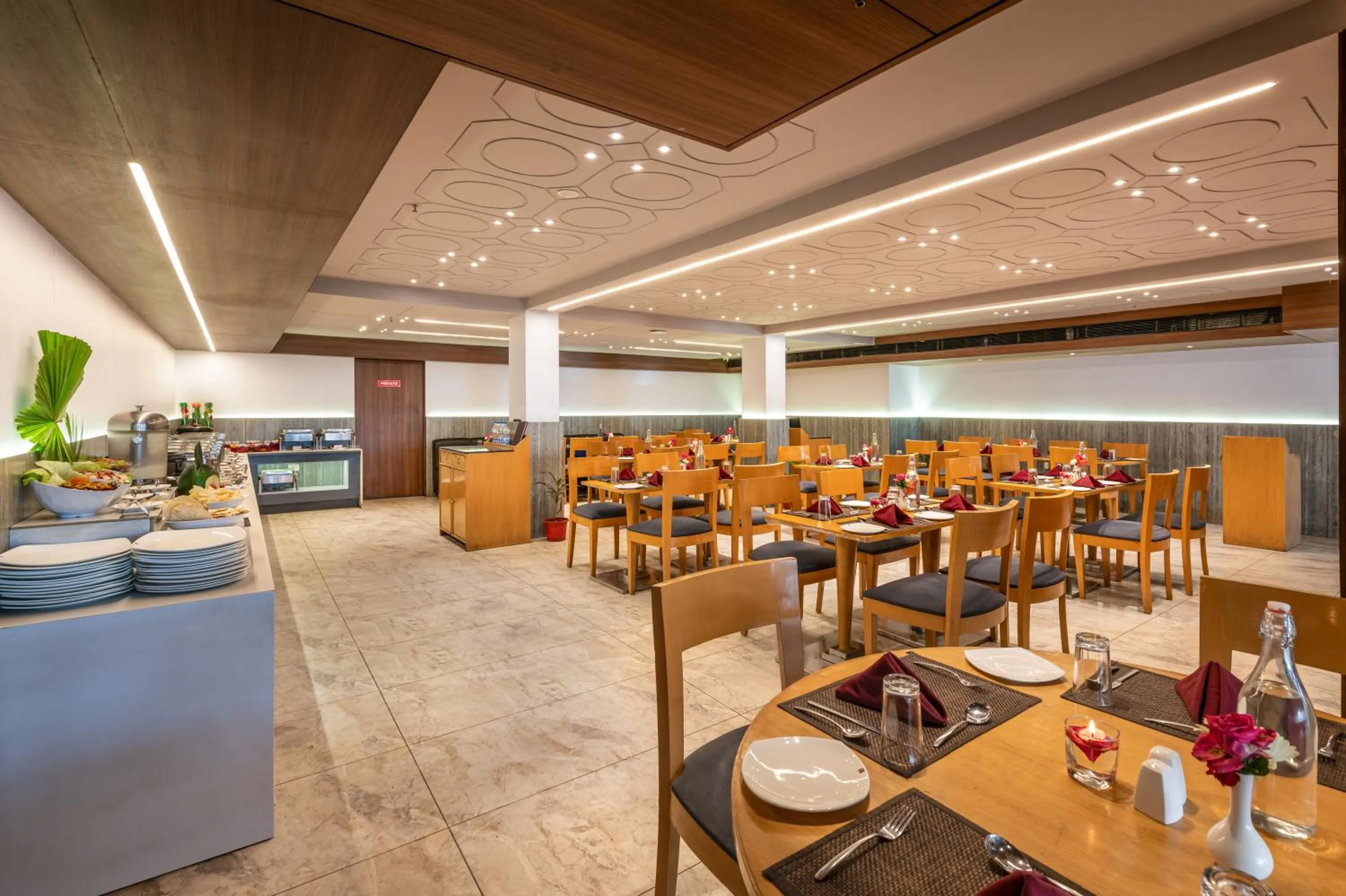 Restaurant/places to eat in Lords Eco Inn Dahej