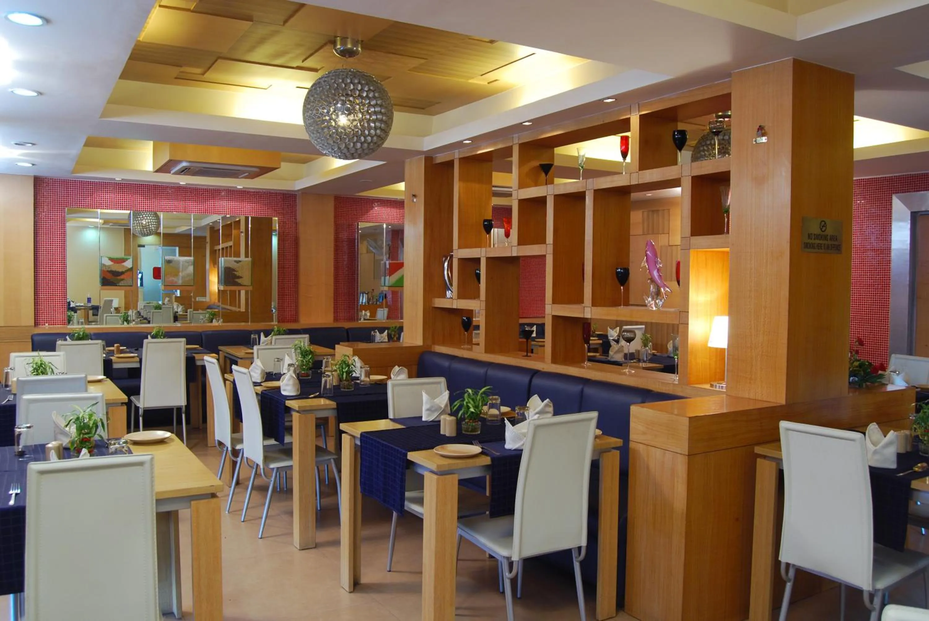 Breakfast in Lords Eco Inn Dahej