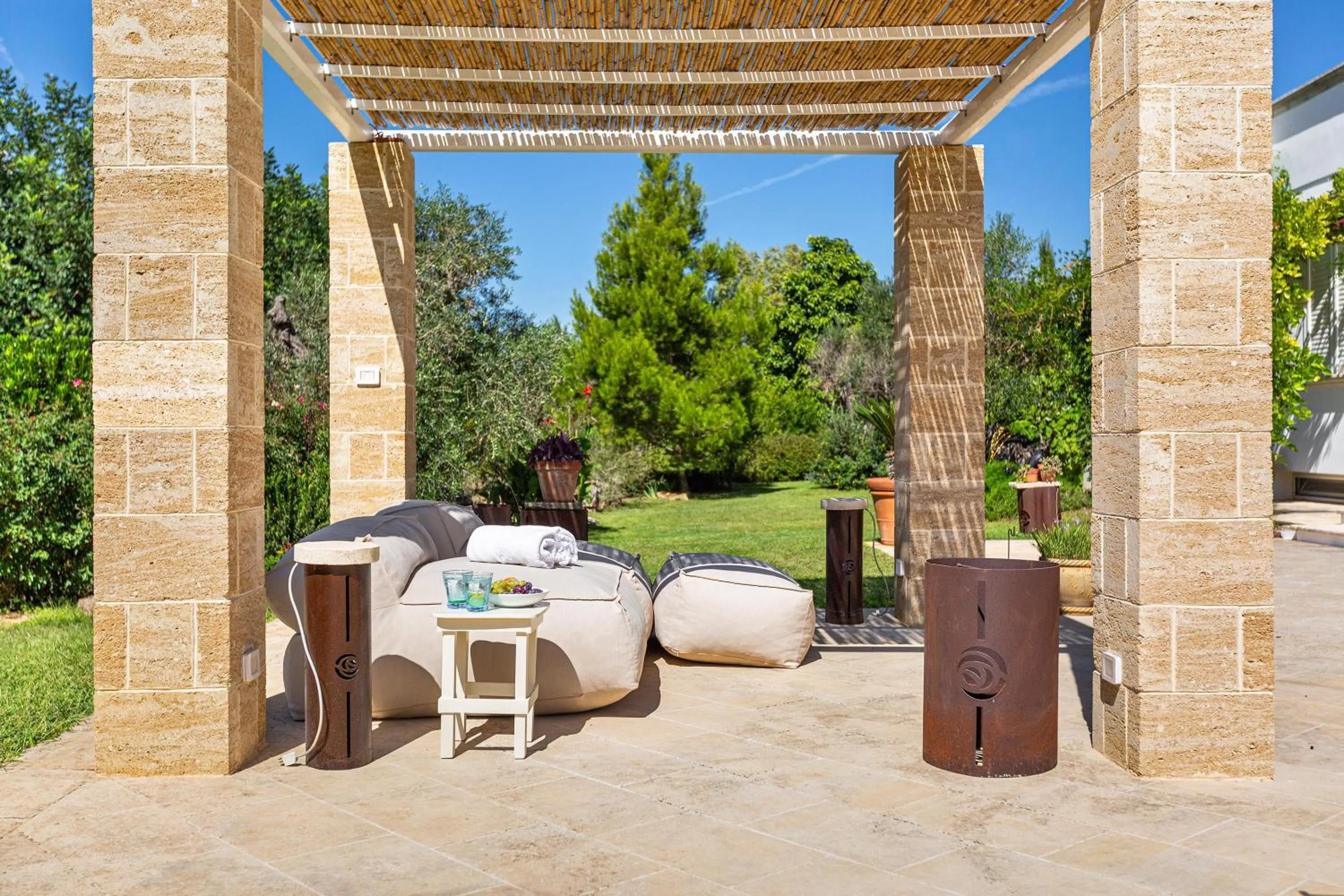 Patio in Villa Chiara by Perle di Puglia