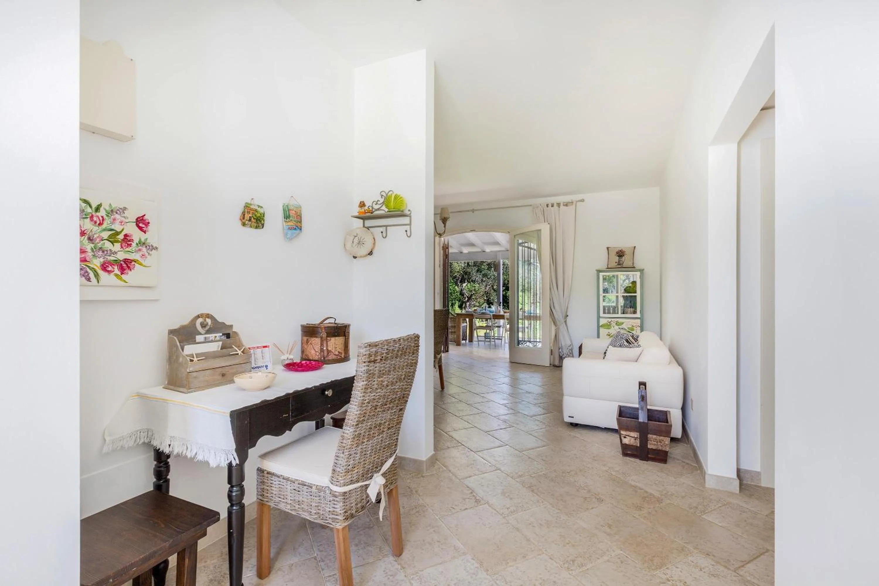 Decorative detail in Villa Chiara by Perle di Puglia