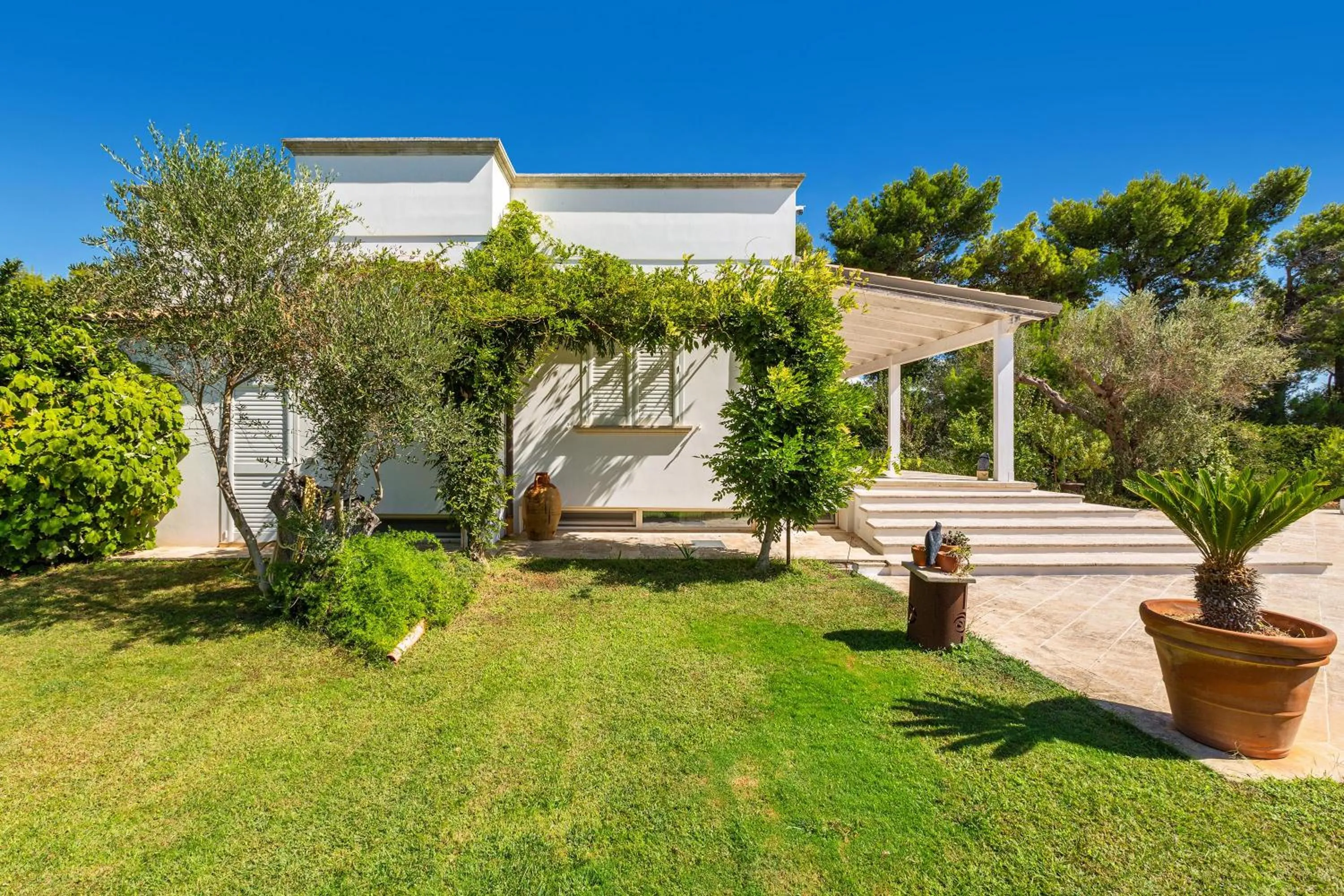 Property building in Villa Chiara by Perle di Puglia