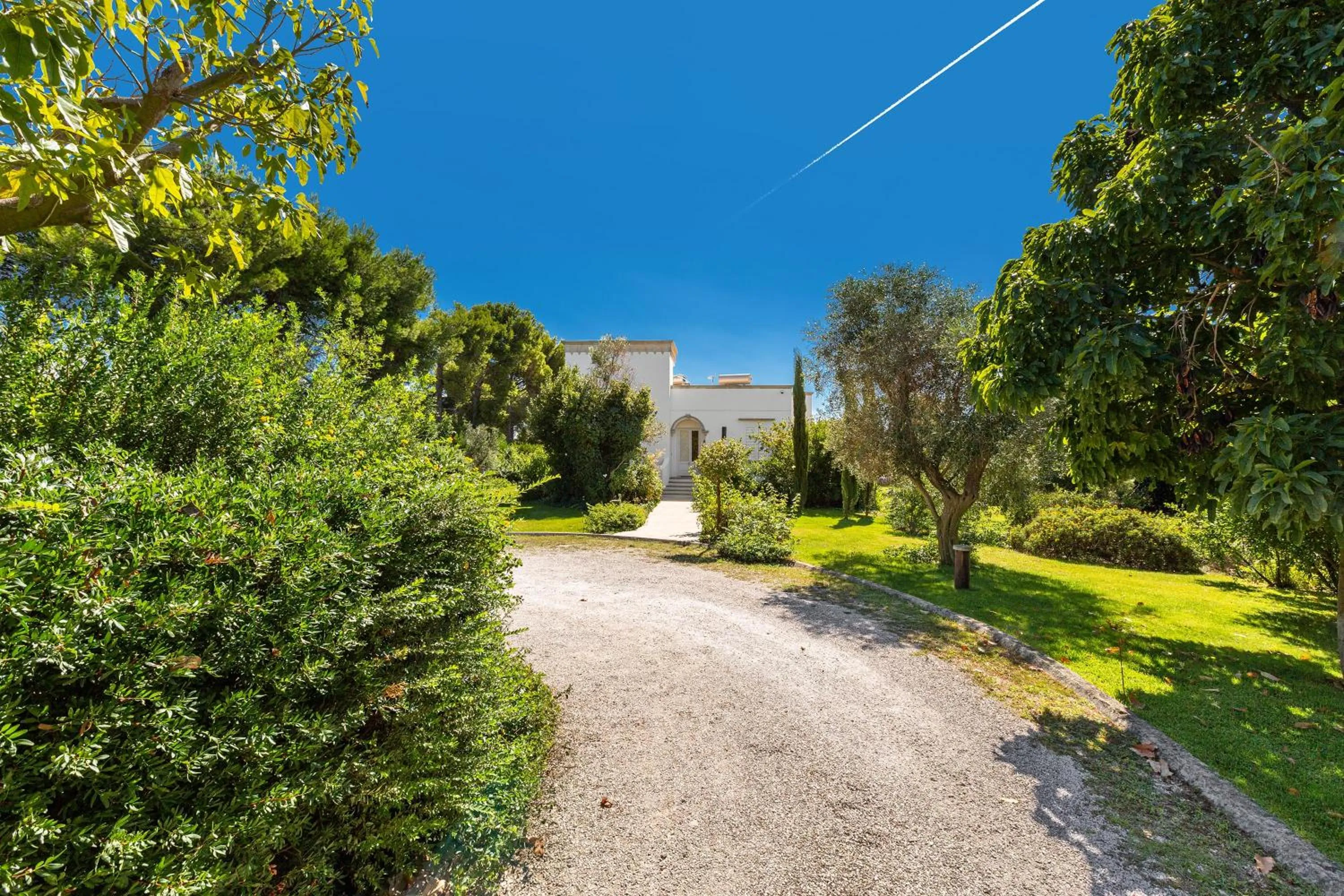 Garden in Villa Chiara by Perle di Puglia