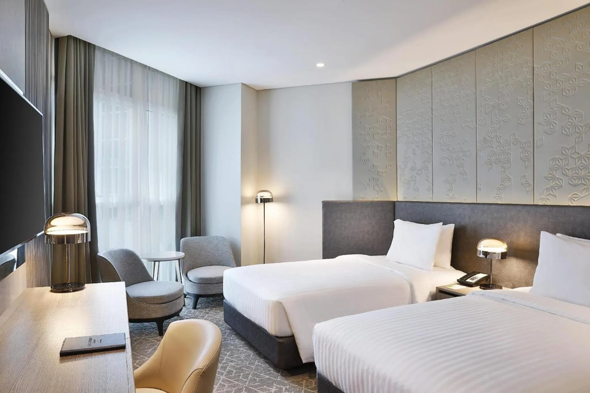 Bedroom, Bed in Courtyard by Marriott Dubai, Al Barsha