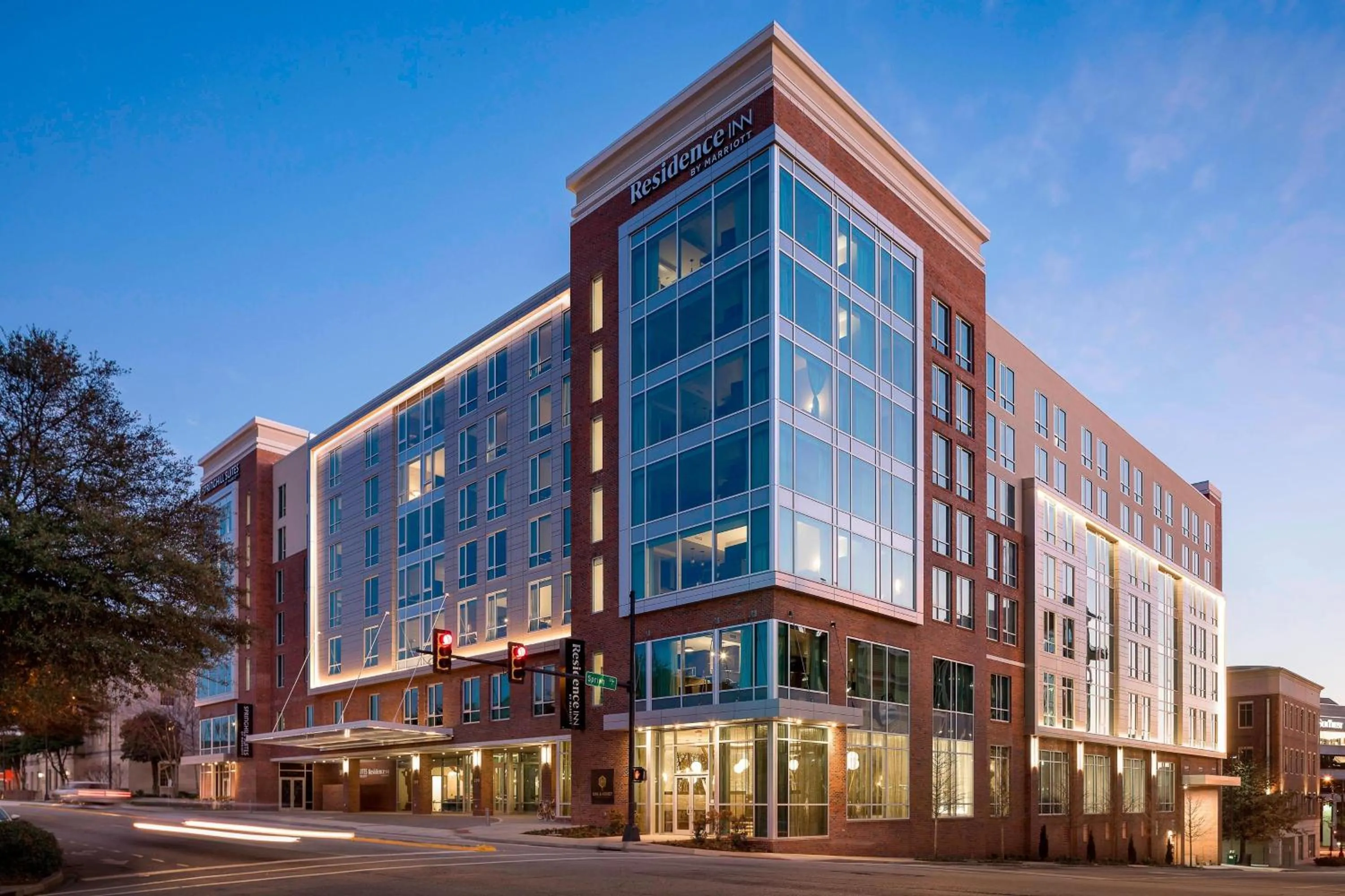 Property building in SpringHill Suites by Marriott Greenville Downtown