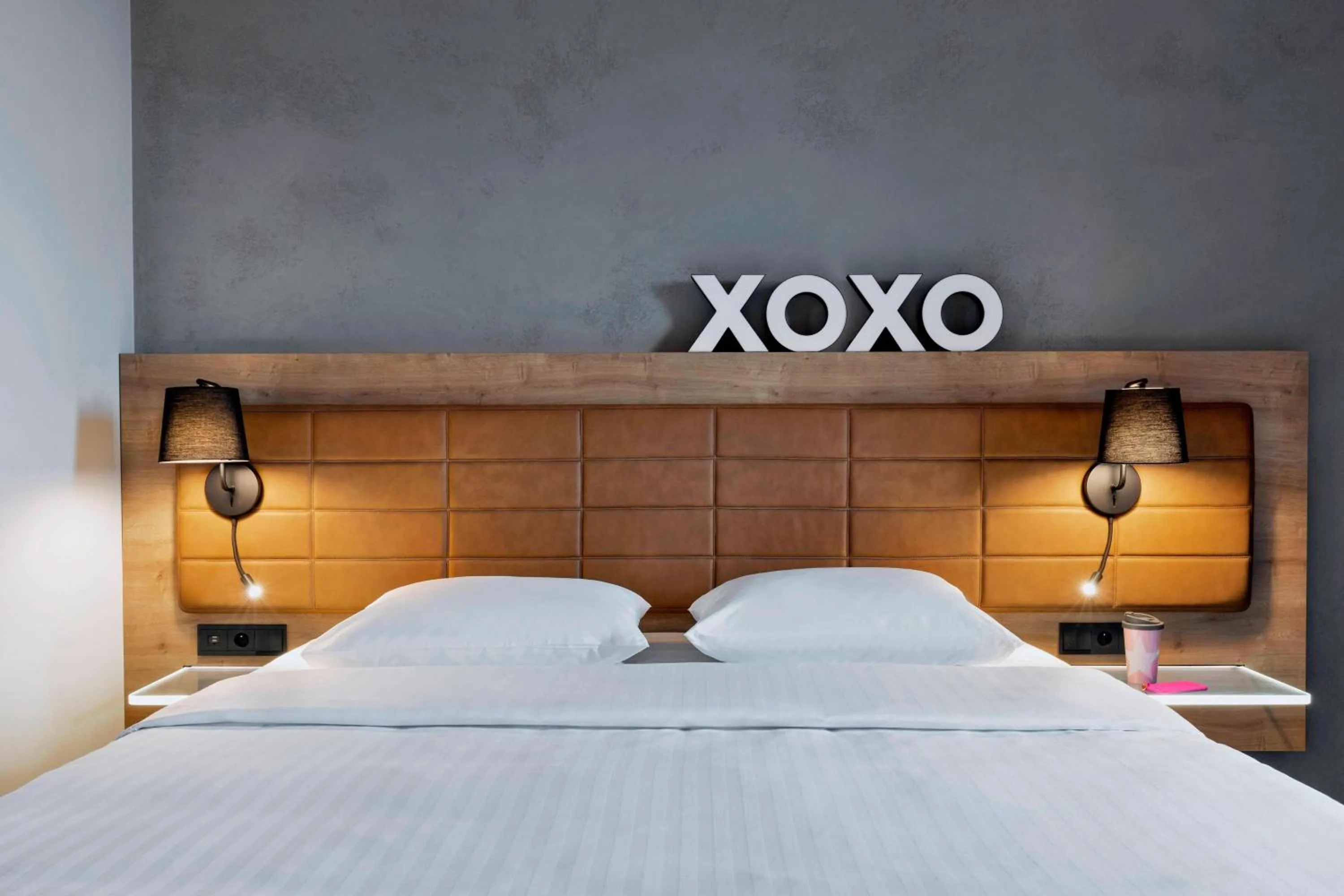 Photo of the whole room, Bed in Moxy Warsaw Praga