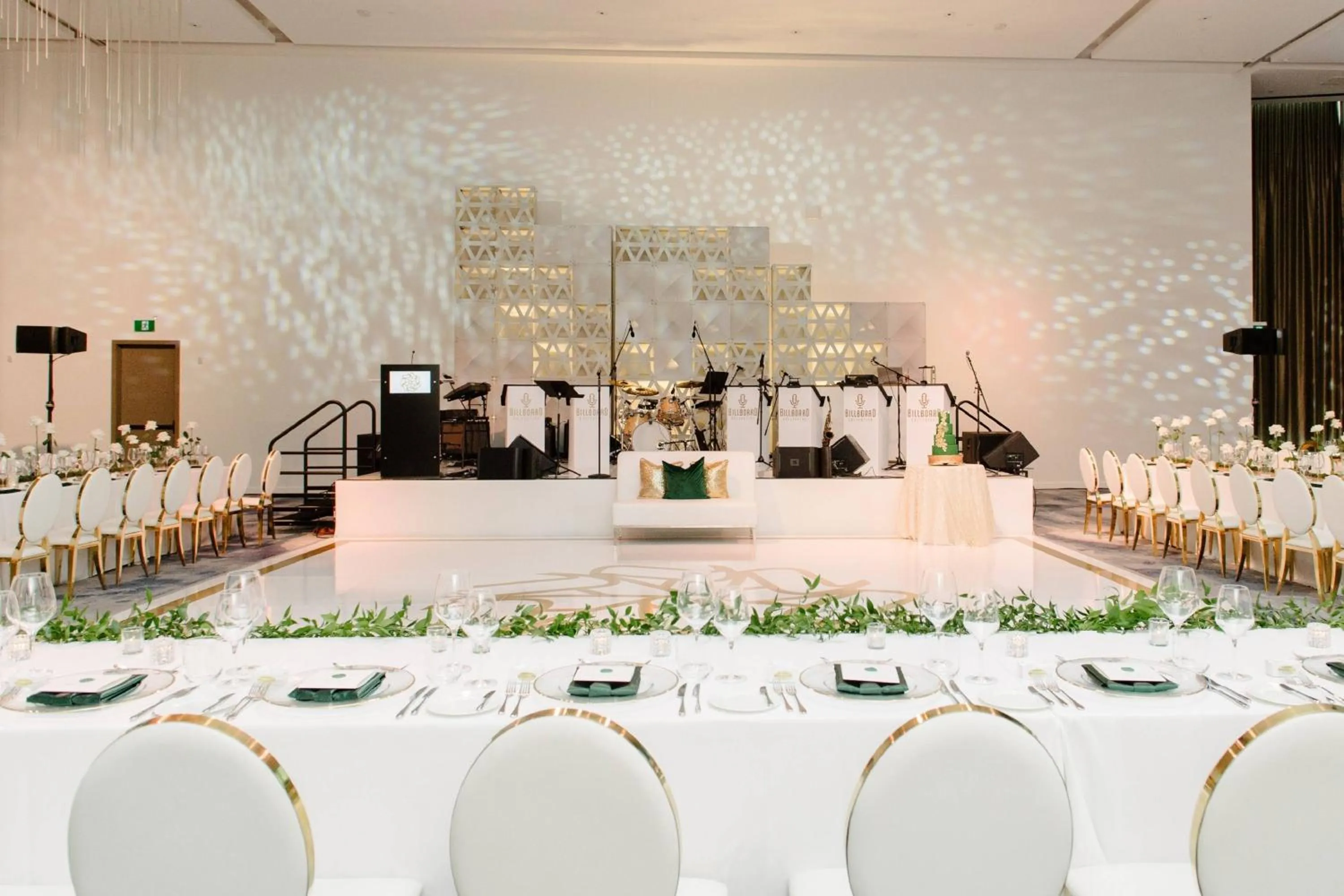 Lobby or reception in JW Marriott Edmonton ICE District