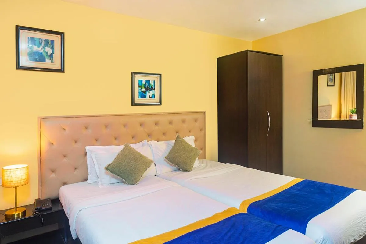 Bed in Hotel Orritel West