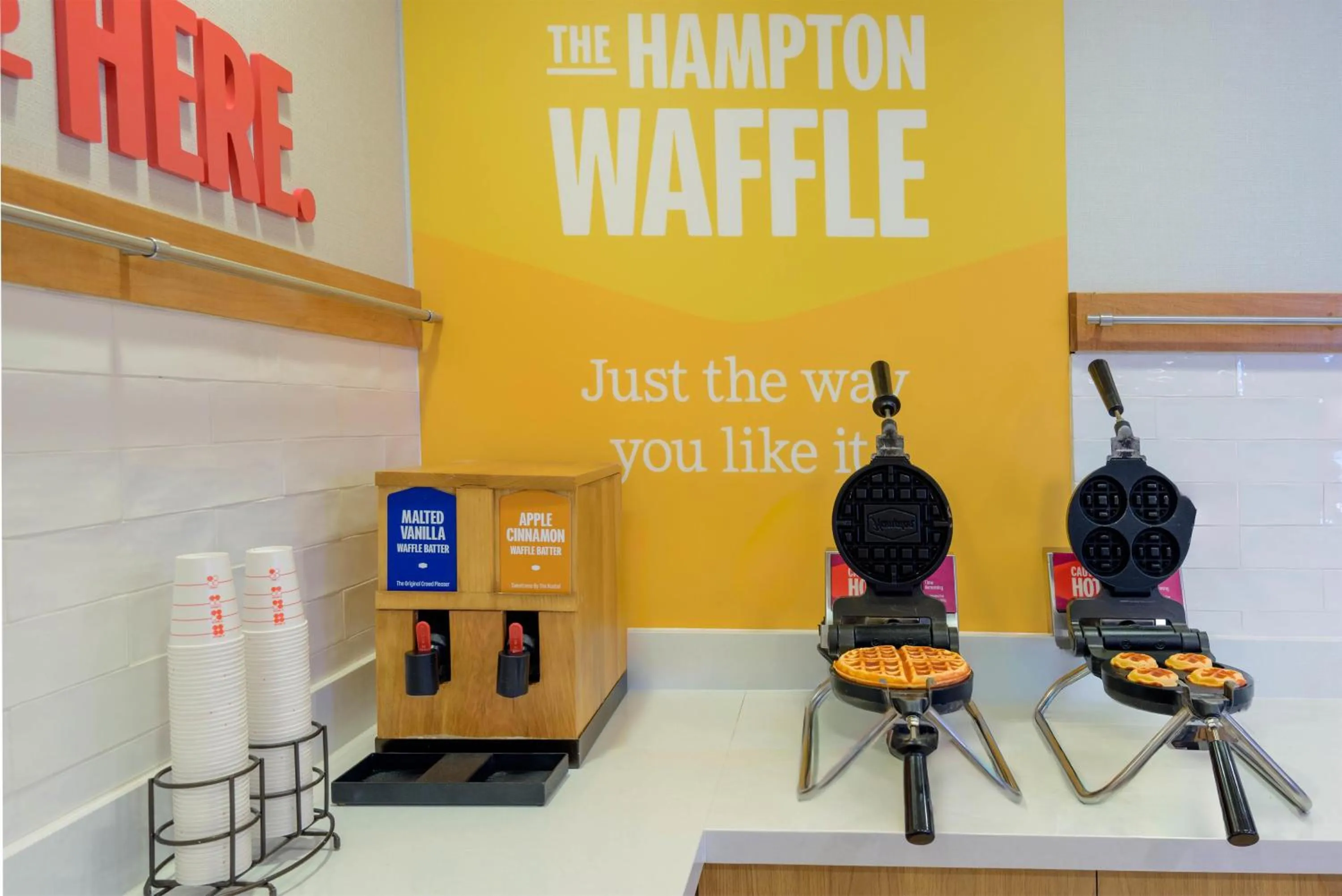 Breakfast in Hampton Inn & Suites-Austin Airport