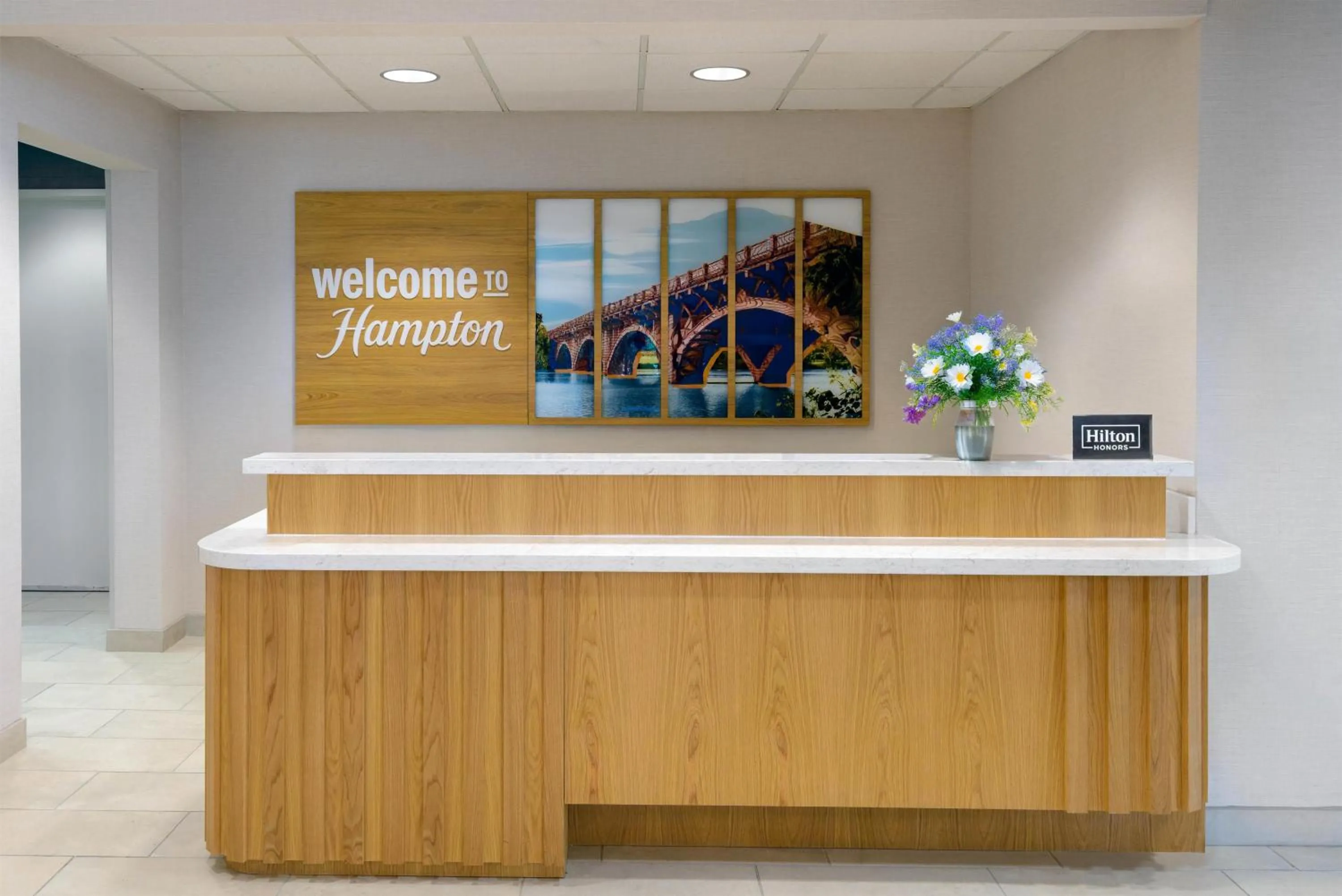 Lobby or reception in Hampton Inn & Suites-Austin Airport