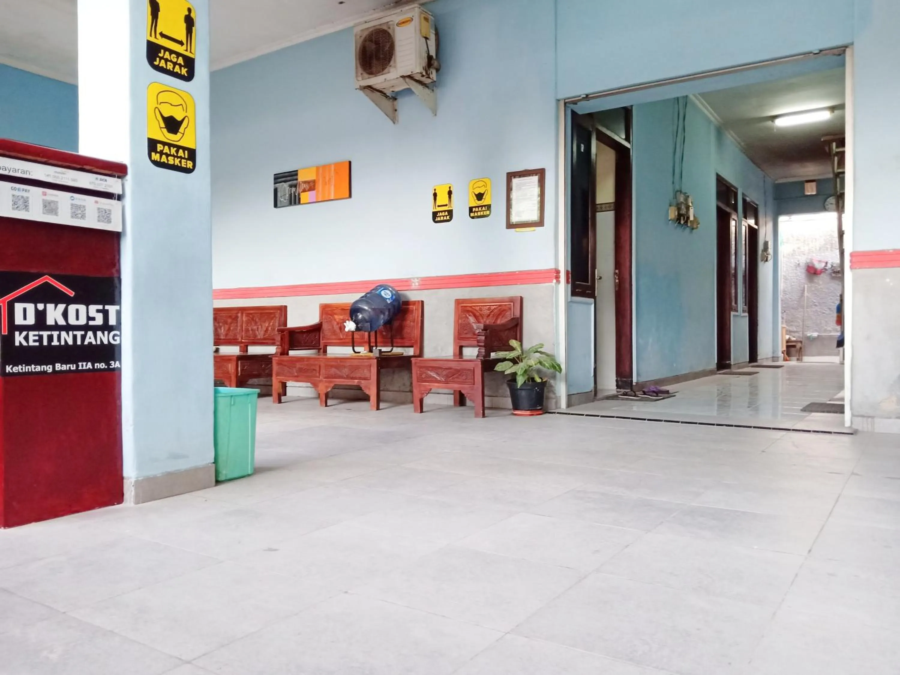 Lobby or reception in D'Kost Ketintang