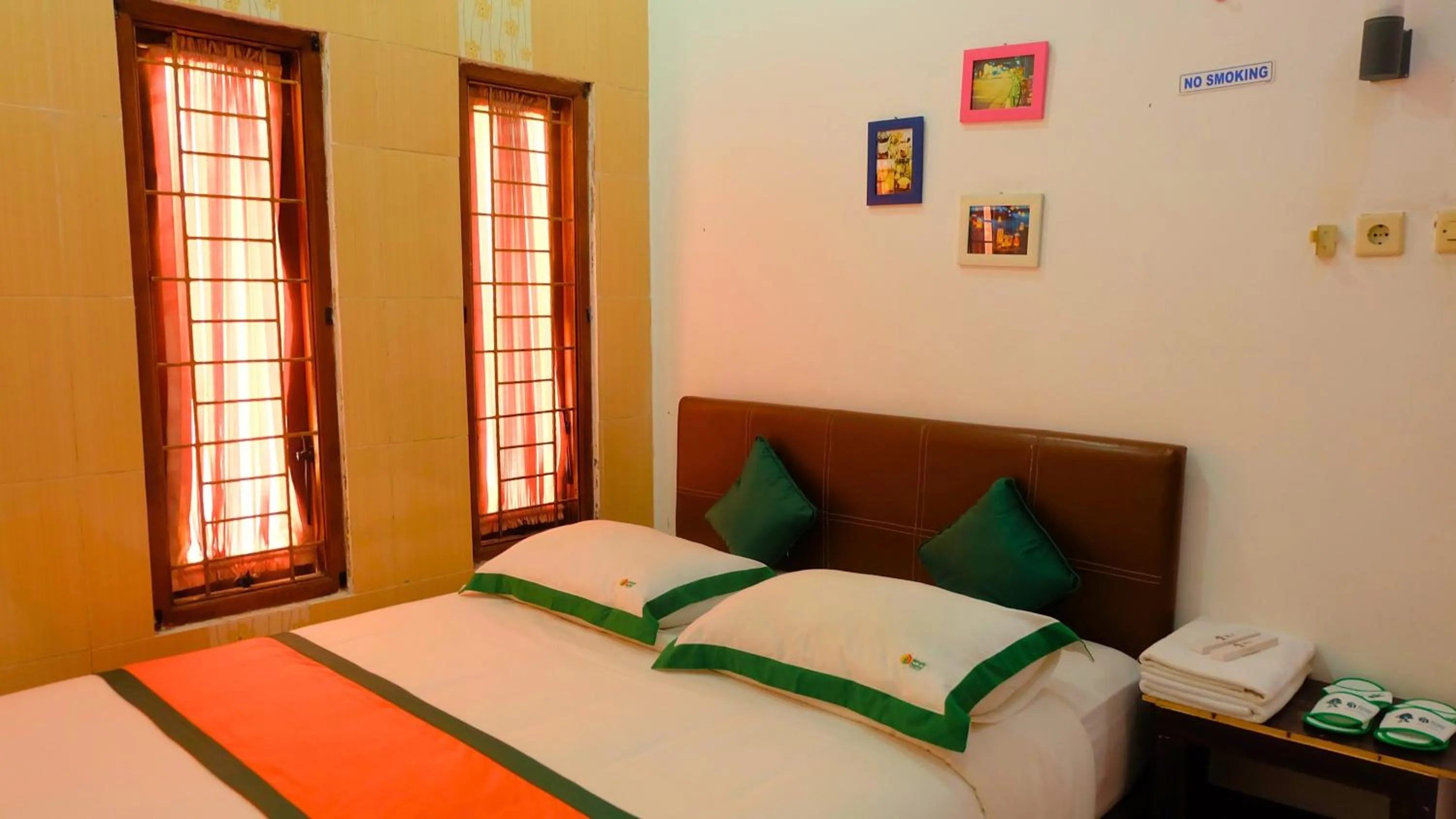 Bed in Homestay Jogja Dekat Taman Pelangi by Simply Homy