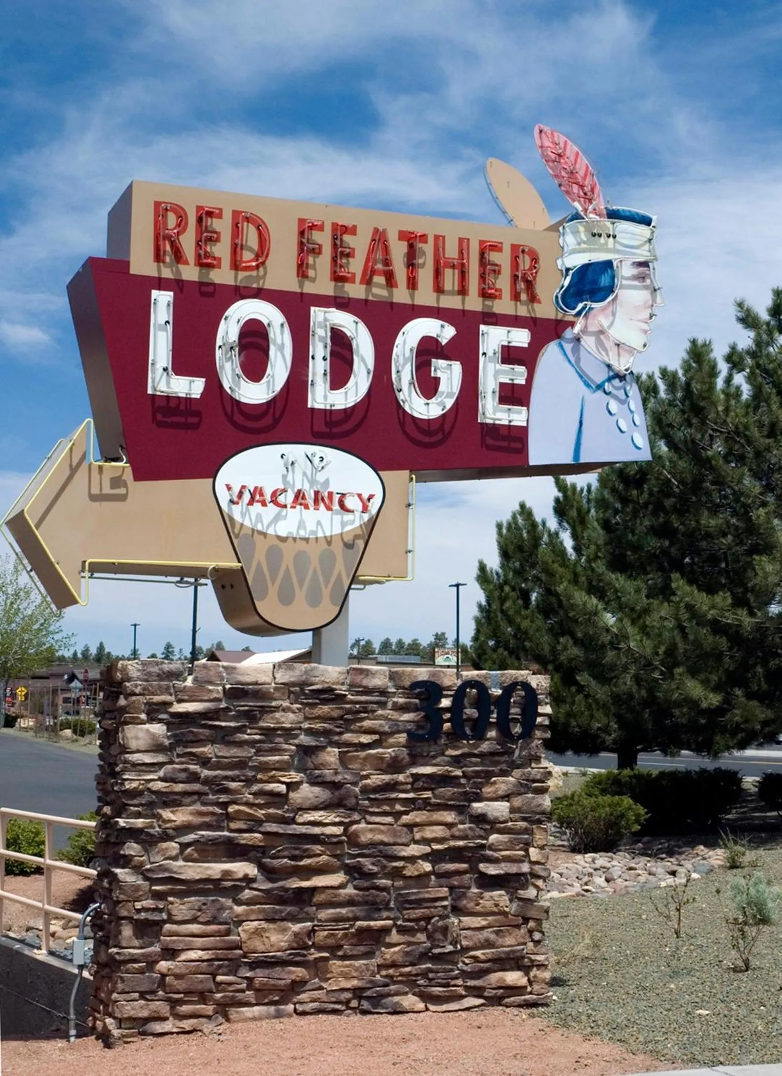 Red Feather Lodge/Hotel
