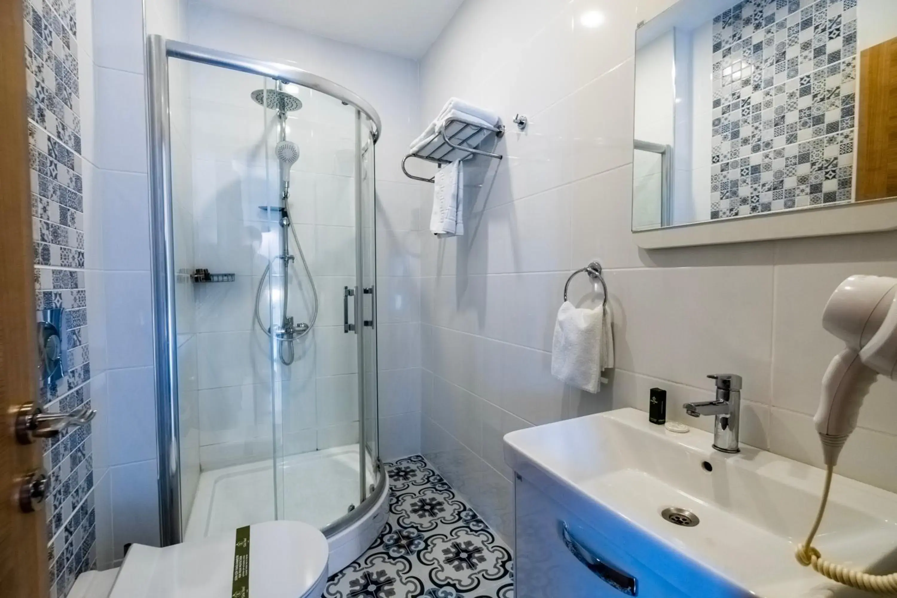 Double Room with Garden View in Eleia Hotel İznik Double Room with Garden View in Eleia Hotel İznik