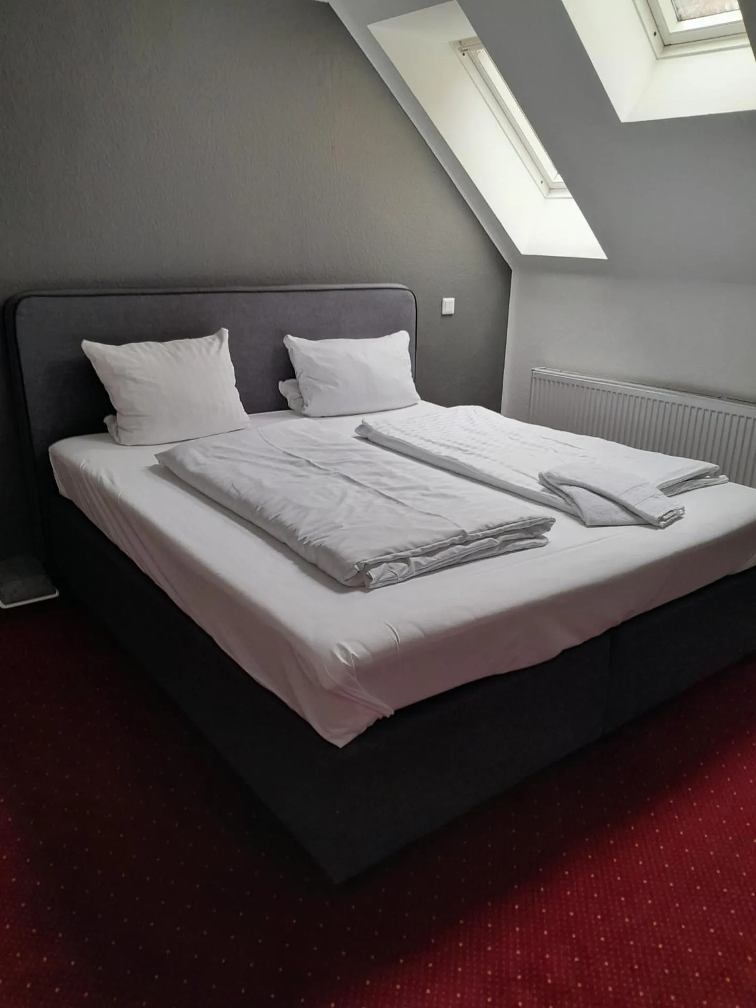 Bed in Hotel Deutsches Haus