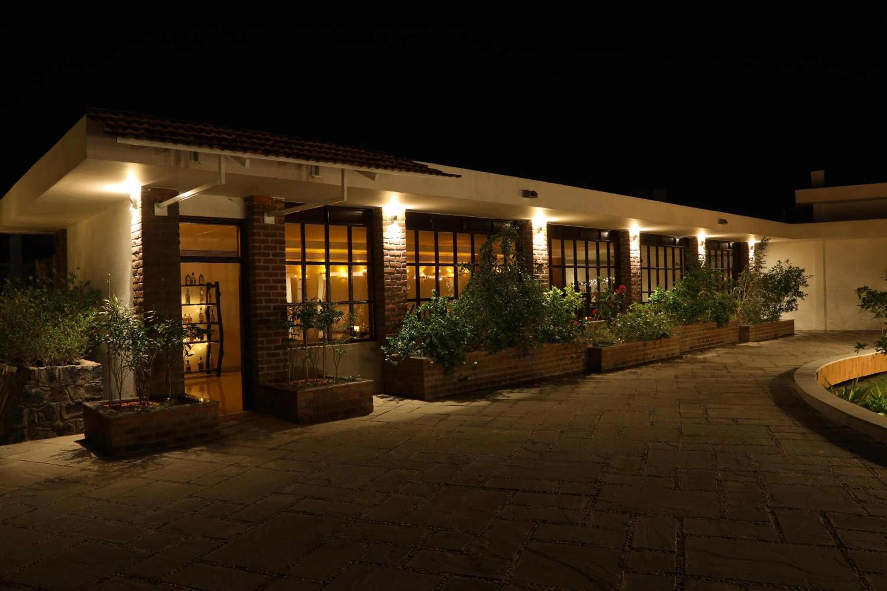 Restaurant/places to eat in K RESORT