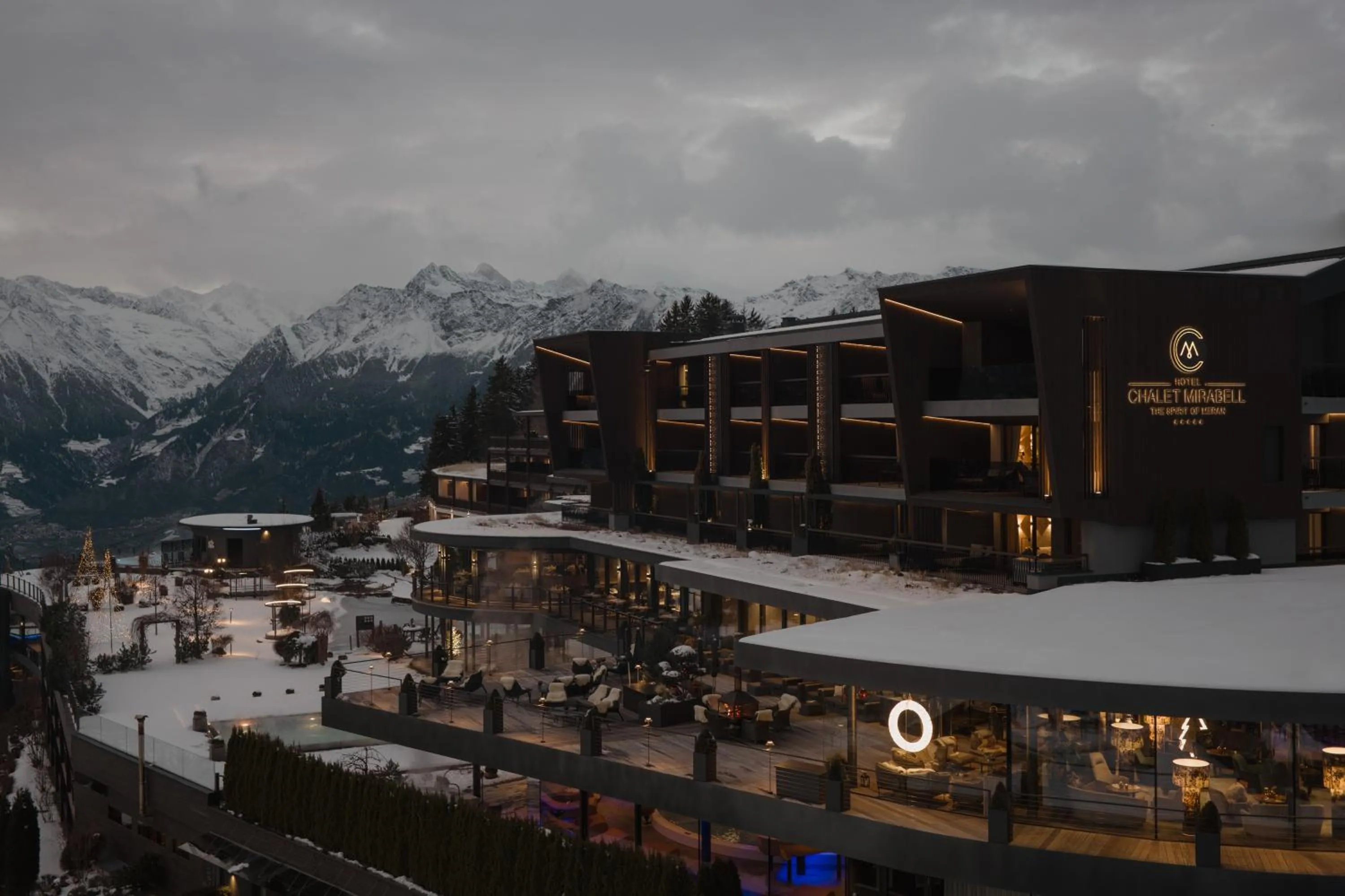 Property building in Chalet Mirabell